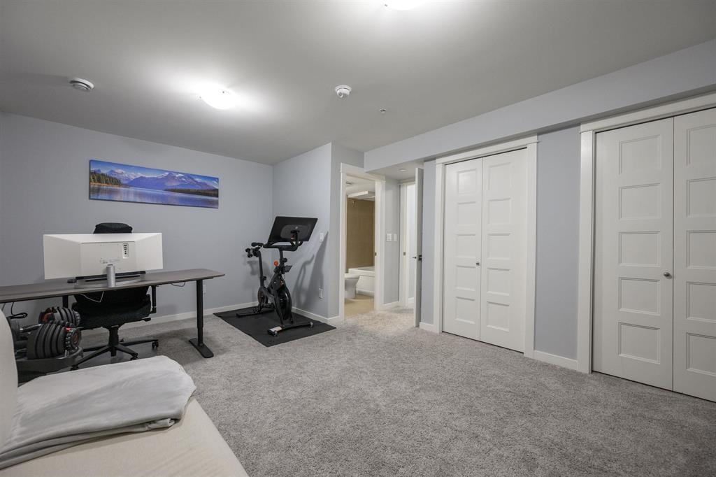 53 10480 248 STREET Unit: 53