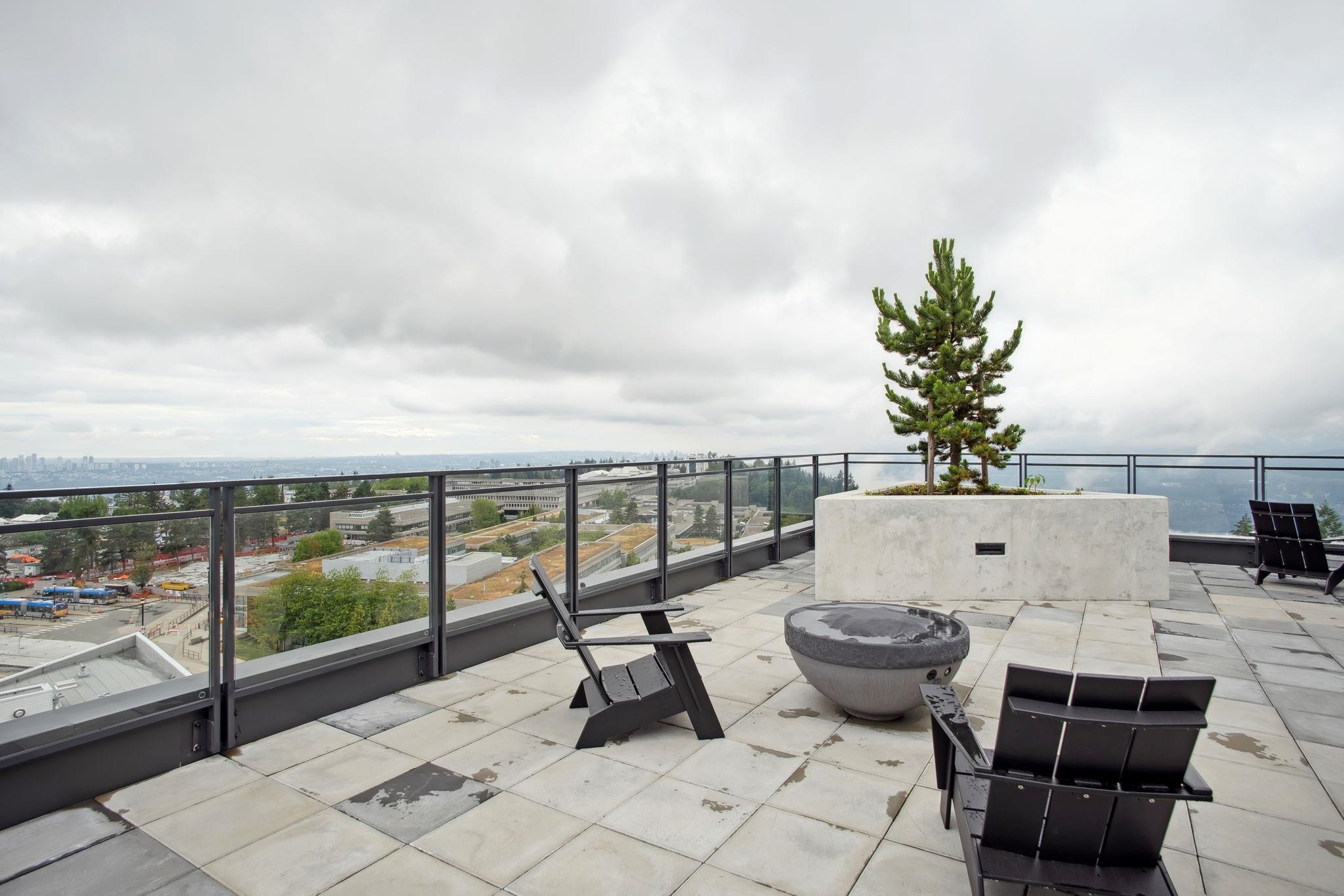 711 8750 UNIVERSITY CRESCENT Unit: 711