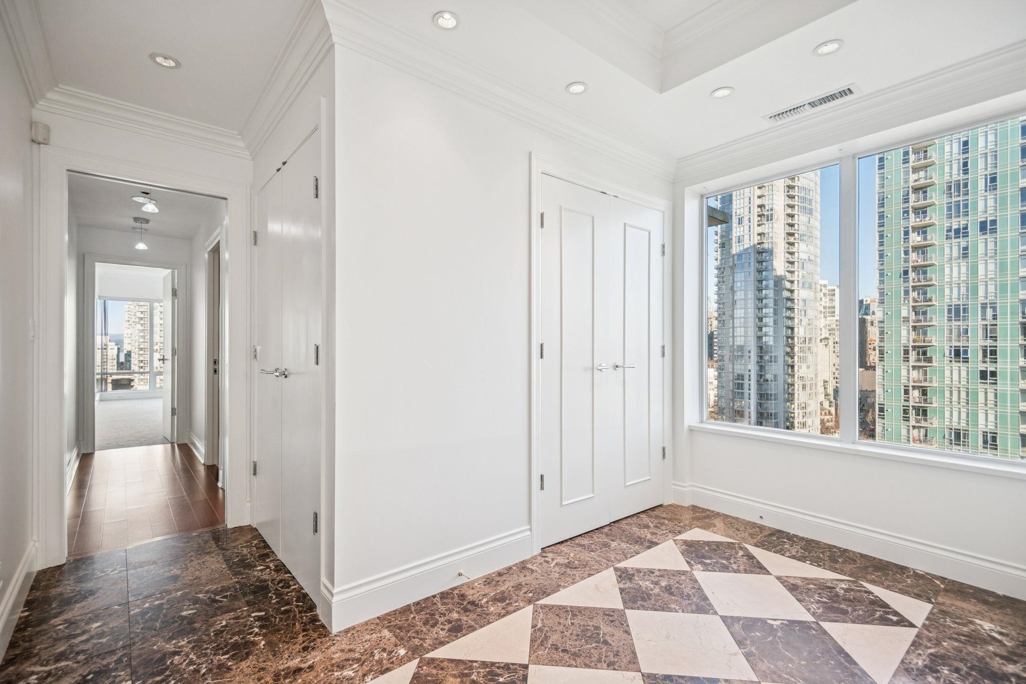 1903 1515 HOMER MEWS Unit: 1903