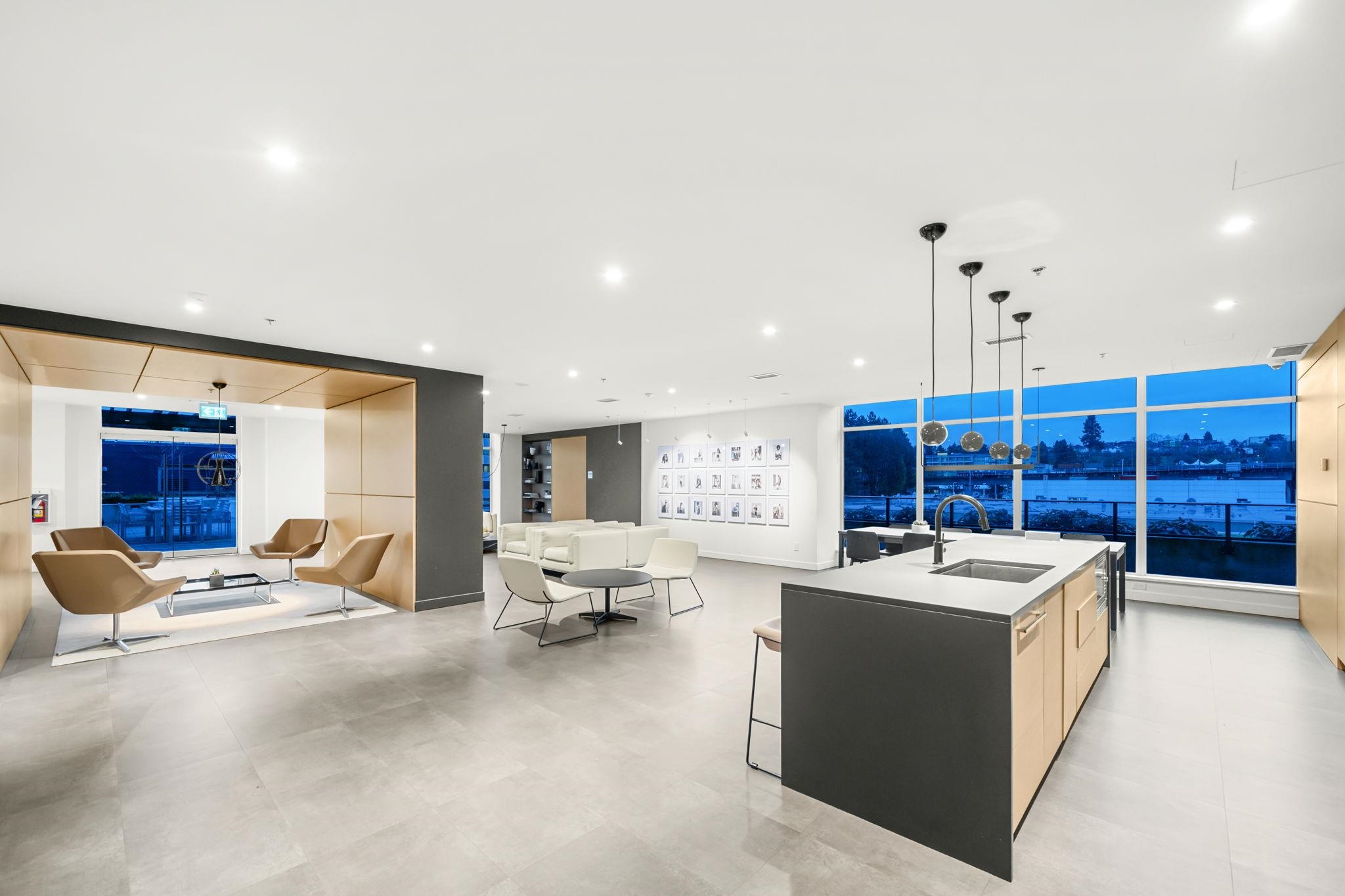 2607 2181 MADISON AVENUE Unit: 2607