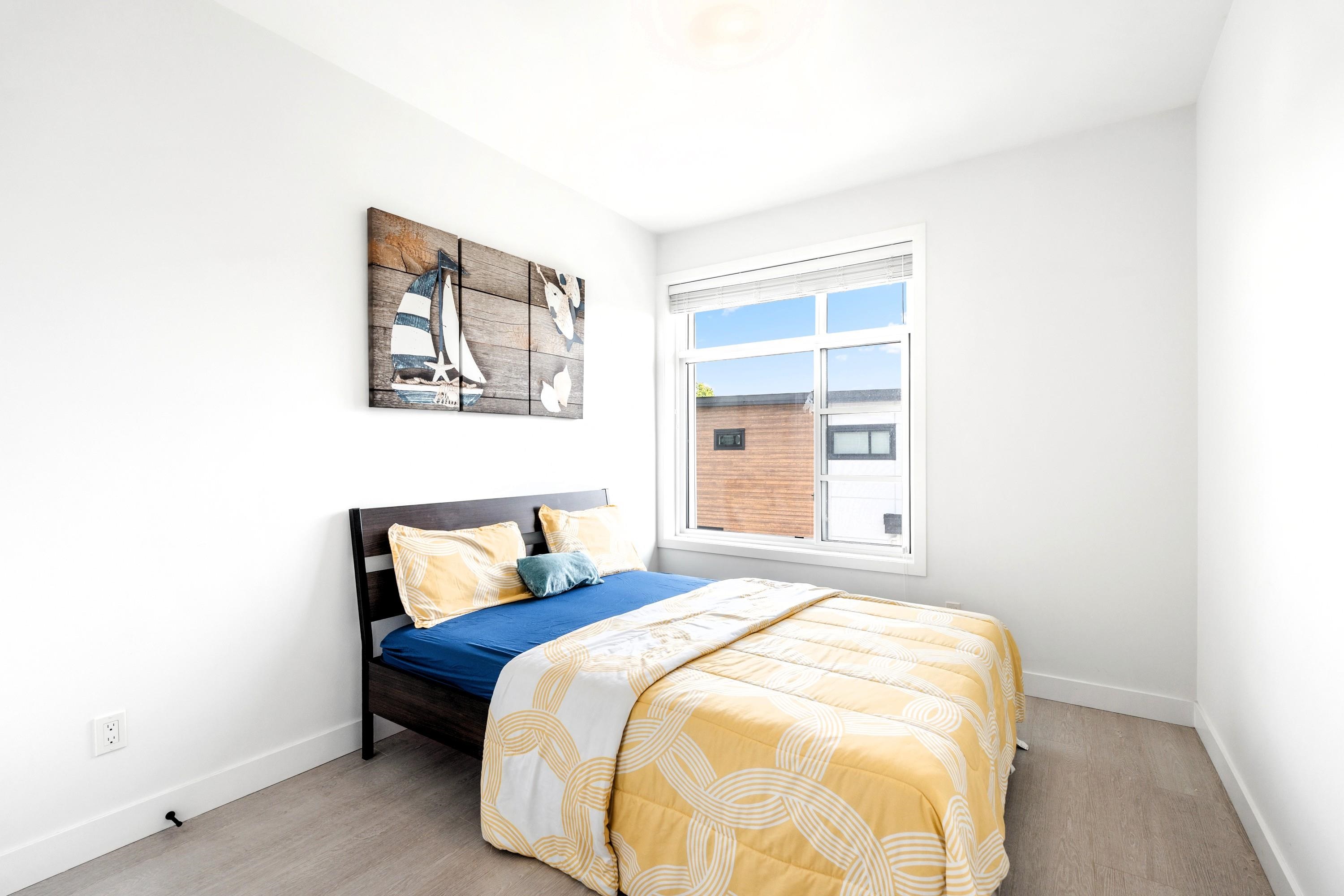 52 7127 193A STREET Unit: 52