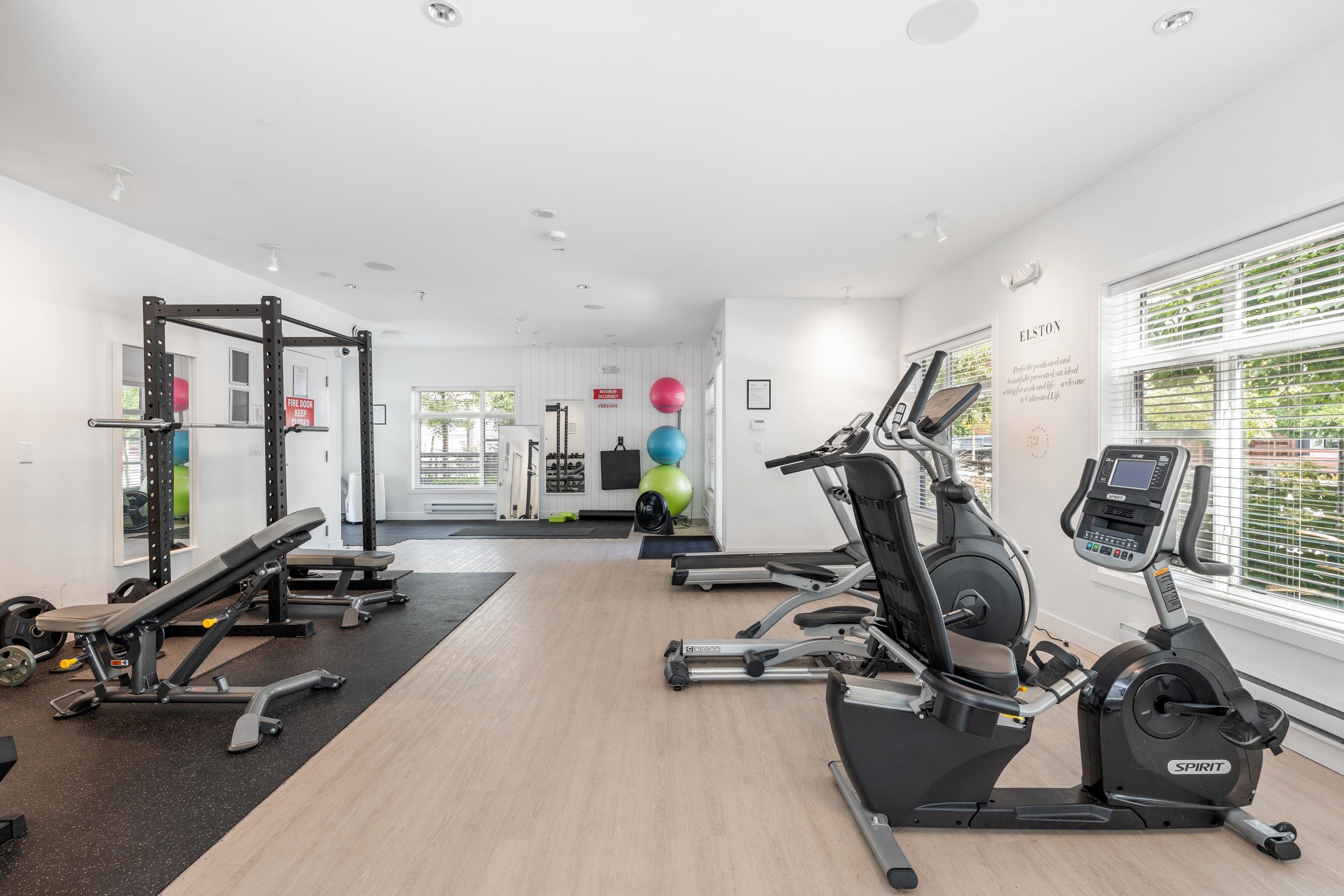 52 7127 193A STREET Unit: 52