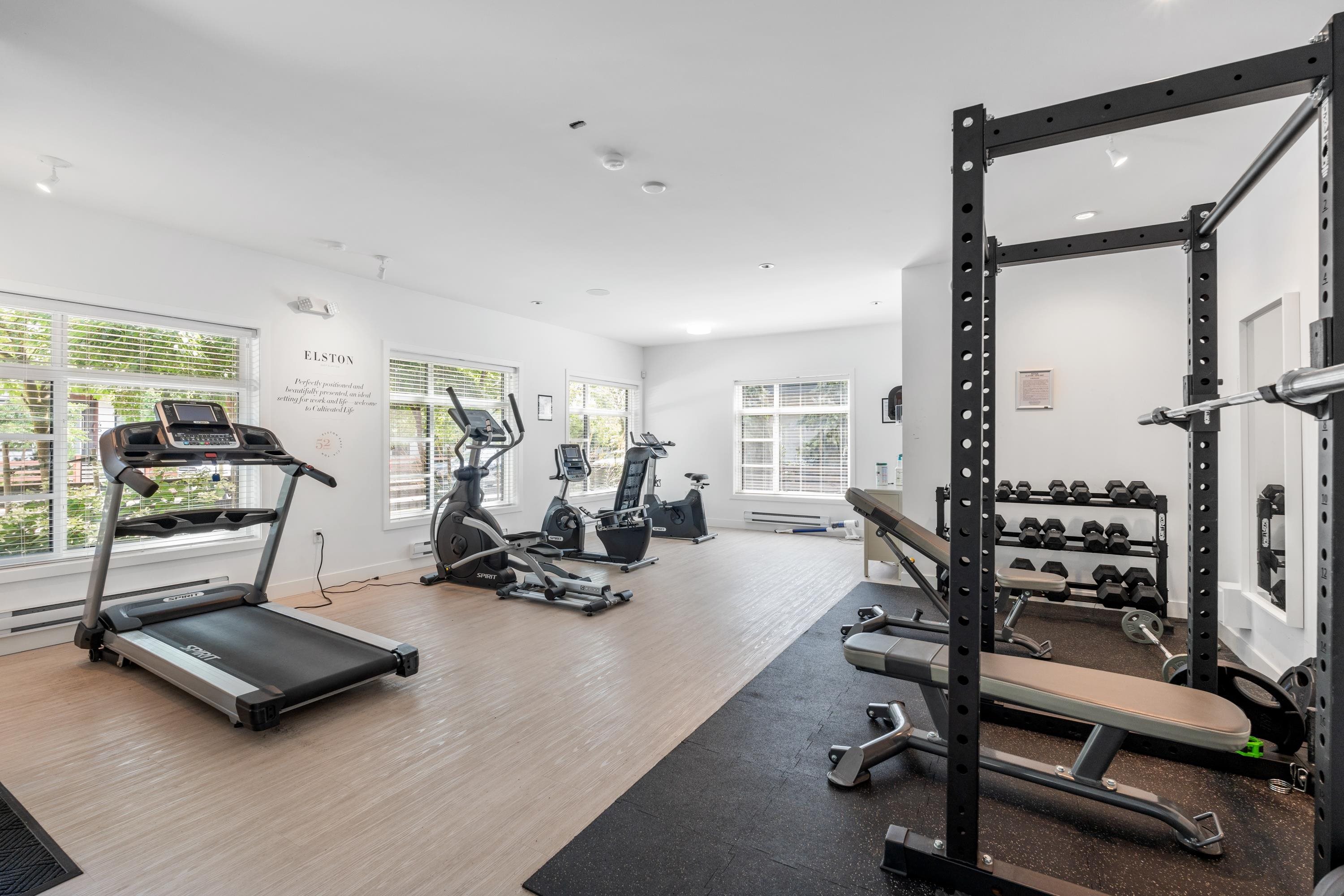 52 7127 193A STREET Unit: 52