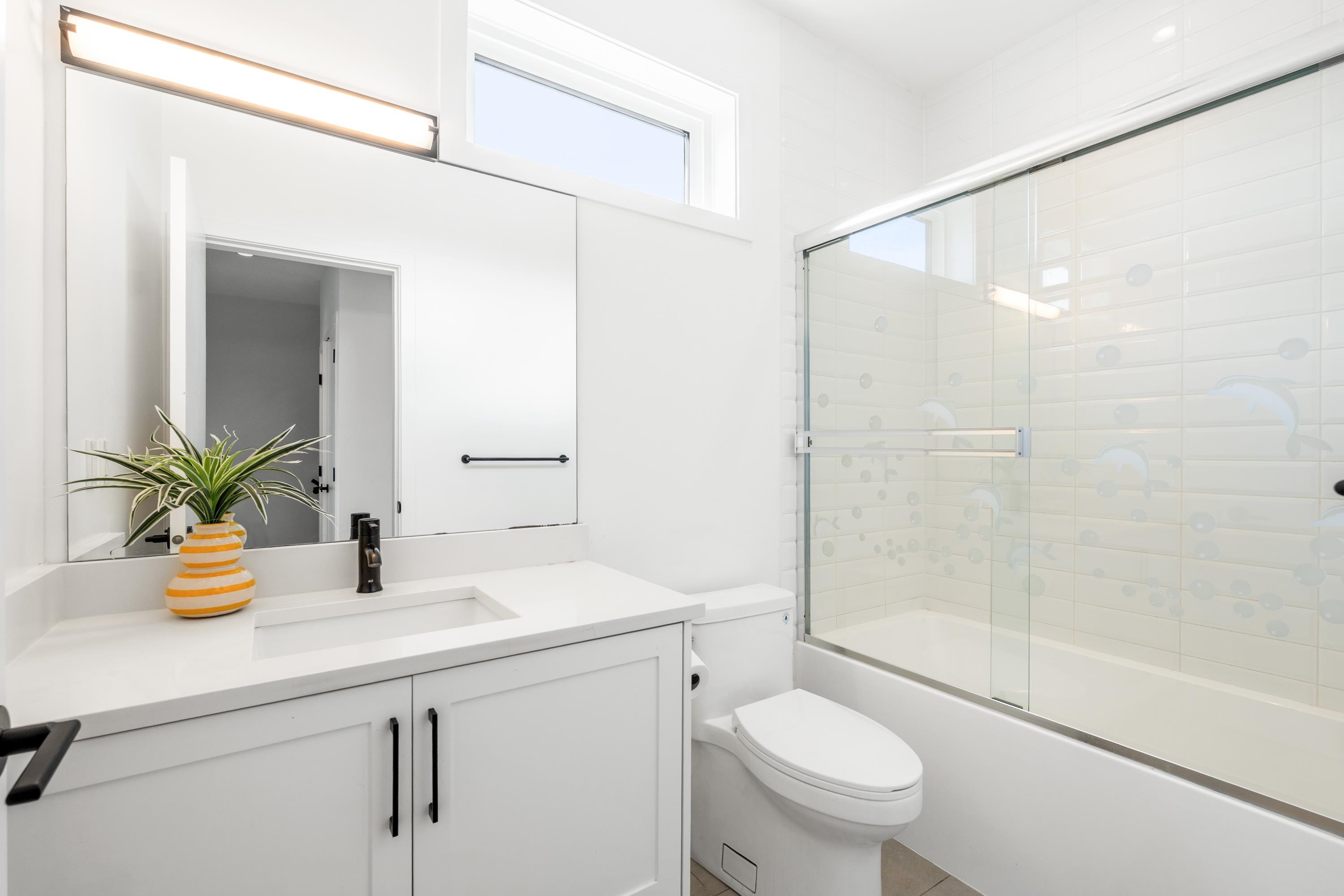 52 7127 193A STREET Unit: 52