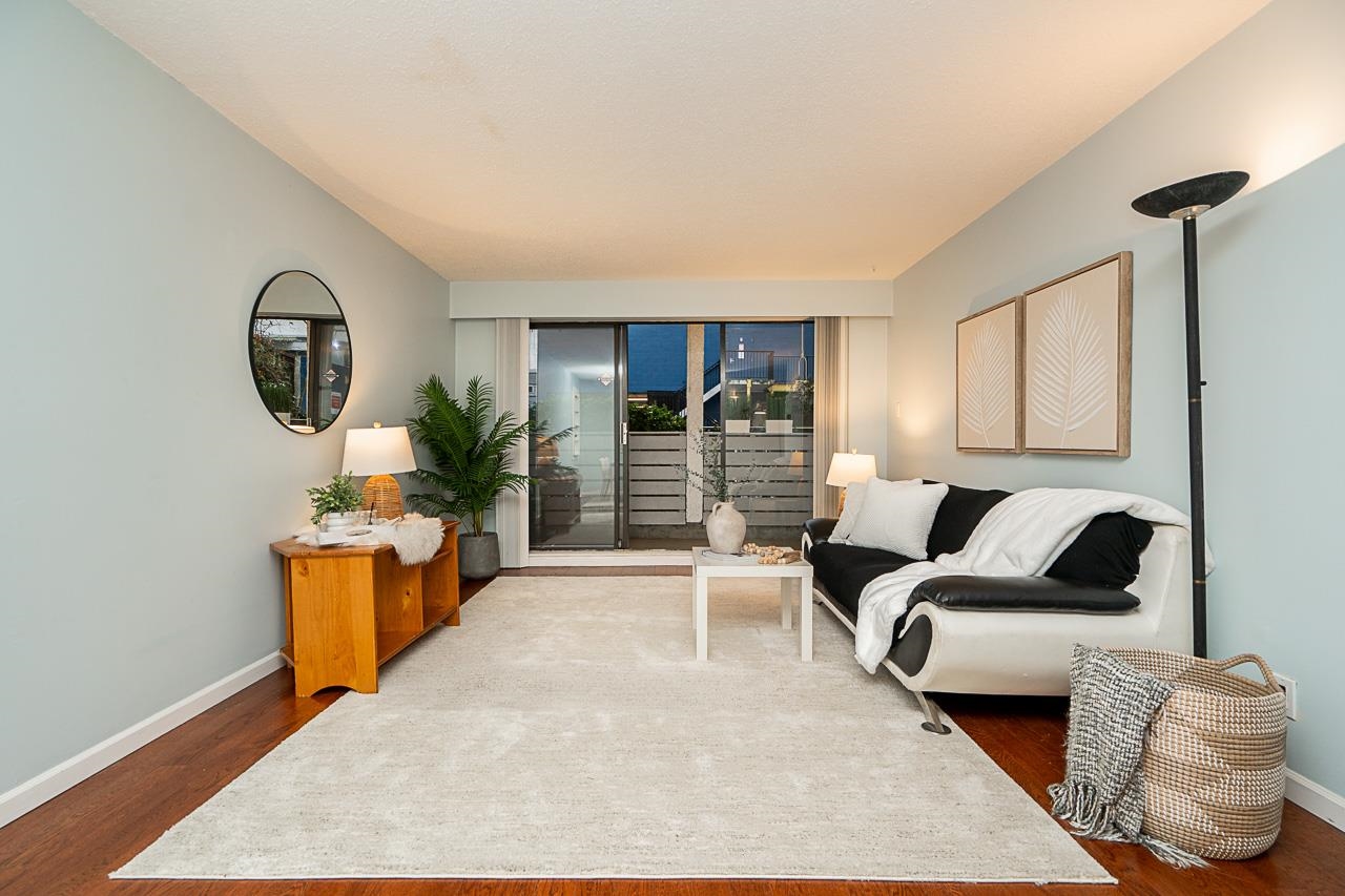 114 1950 W 8TH AVENUE Unit: 114