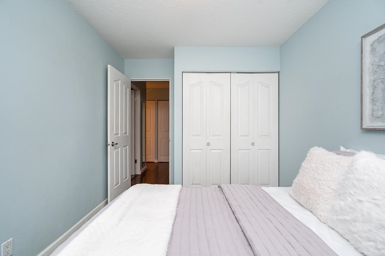 114 1950 W 8TH AVENUE Unit: 114