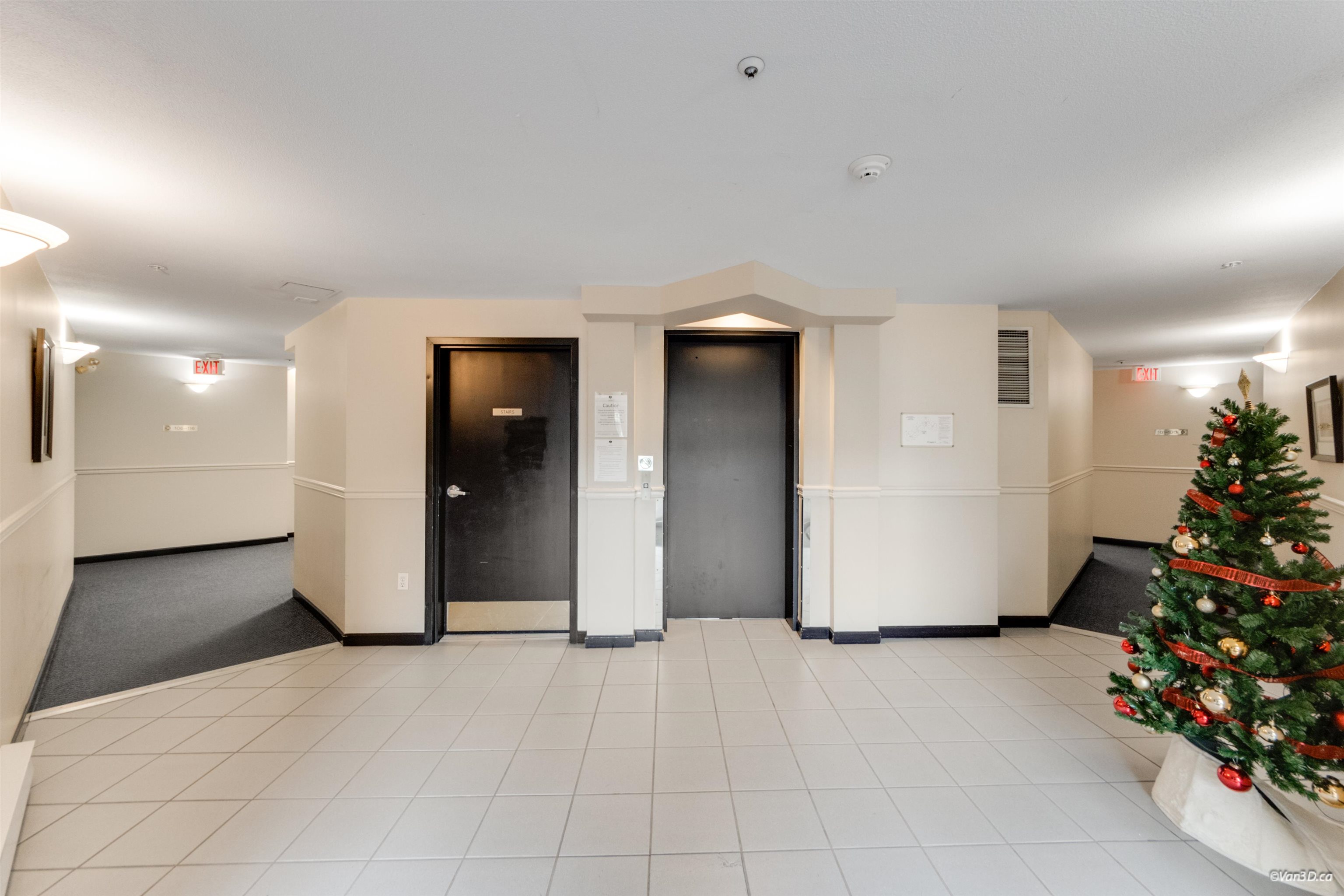 415 2978 BURLINGTON DRIVE Unit: 415