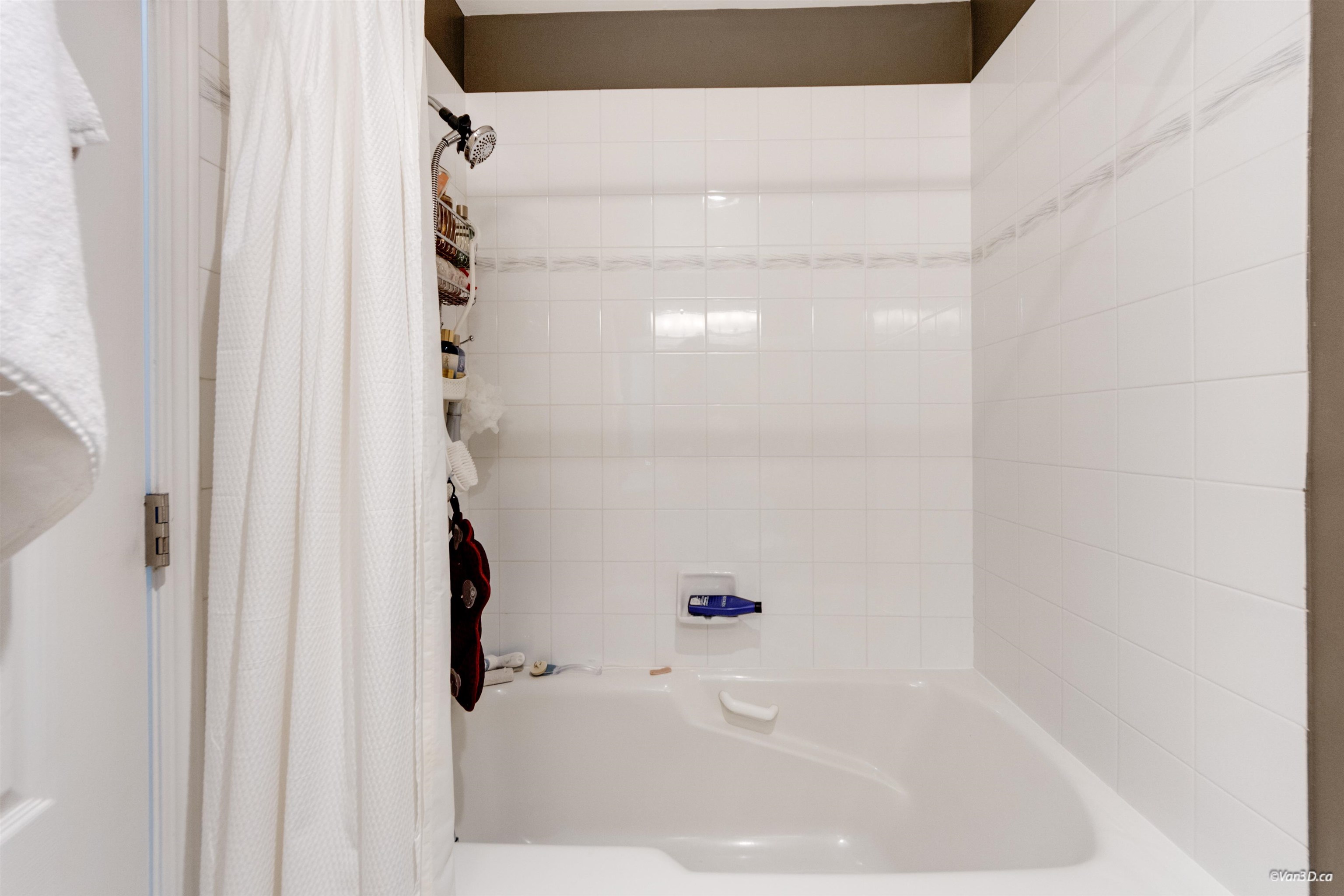 415 2978 BURLINGTON DRIVE Unit: 415