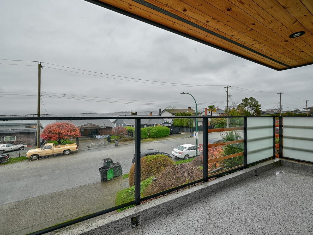 201 2336 WALL STREET Unit: 201