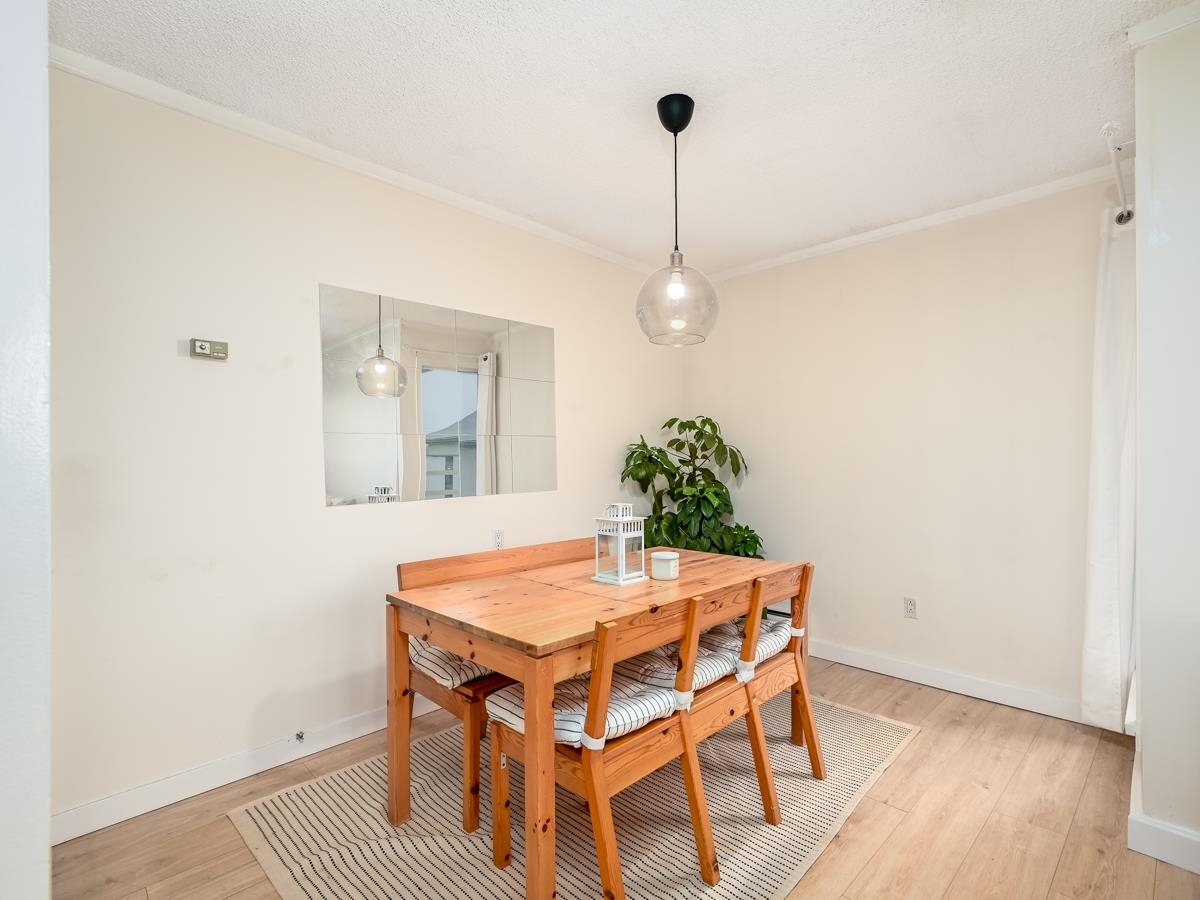 201 2336 WALL STREET Unit: 201