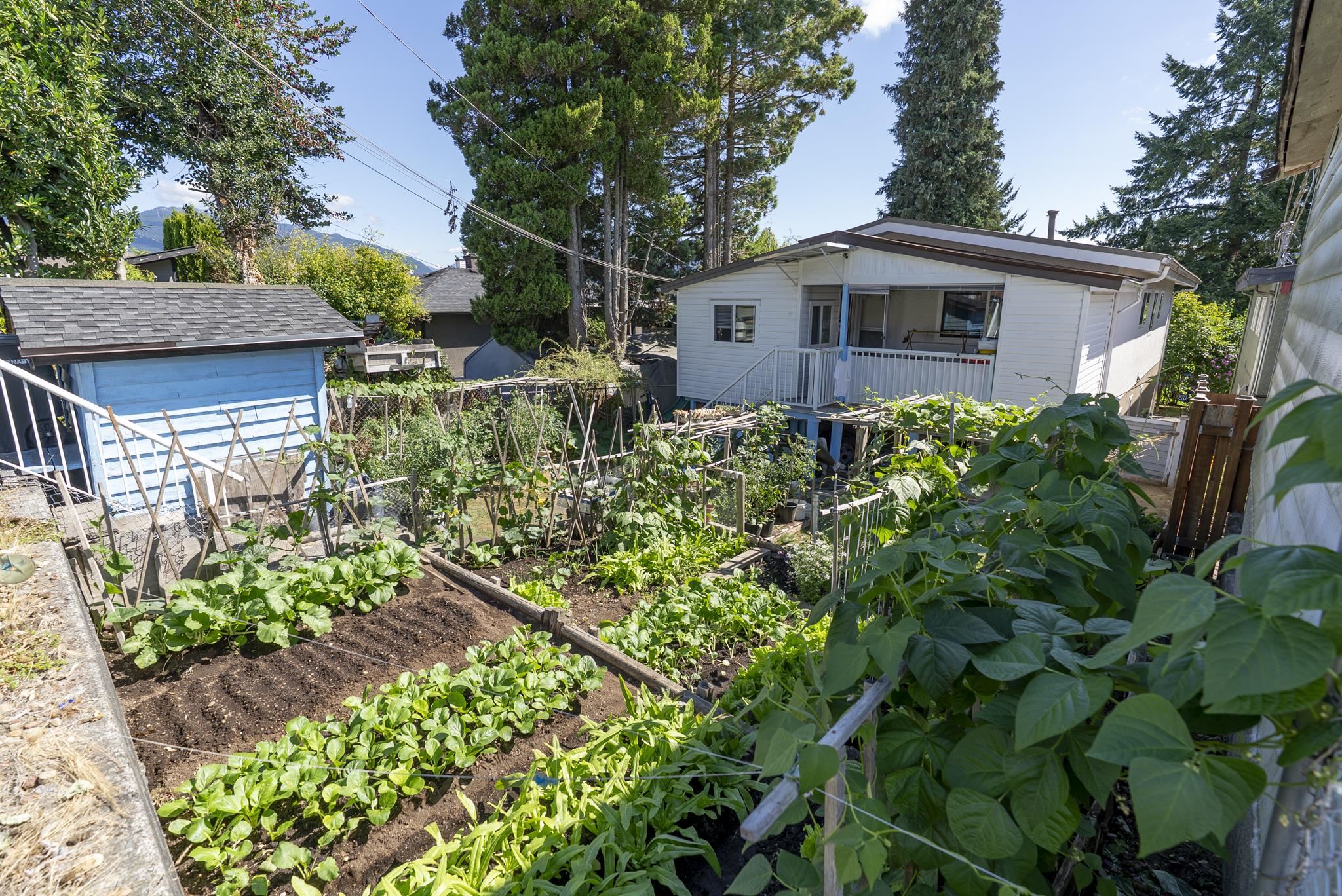 45 N STRATFORD AVENUE