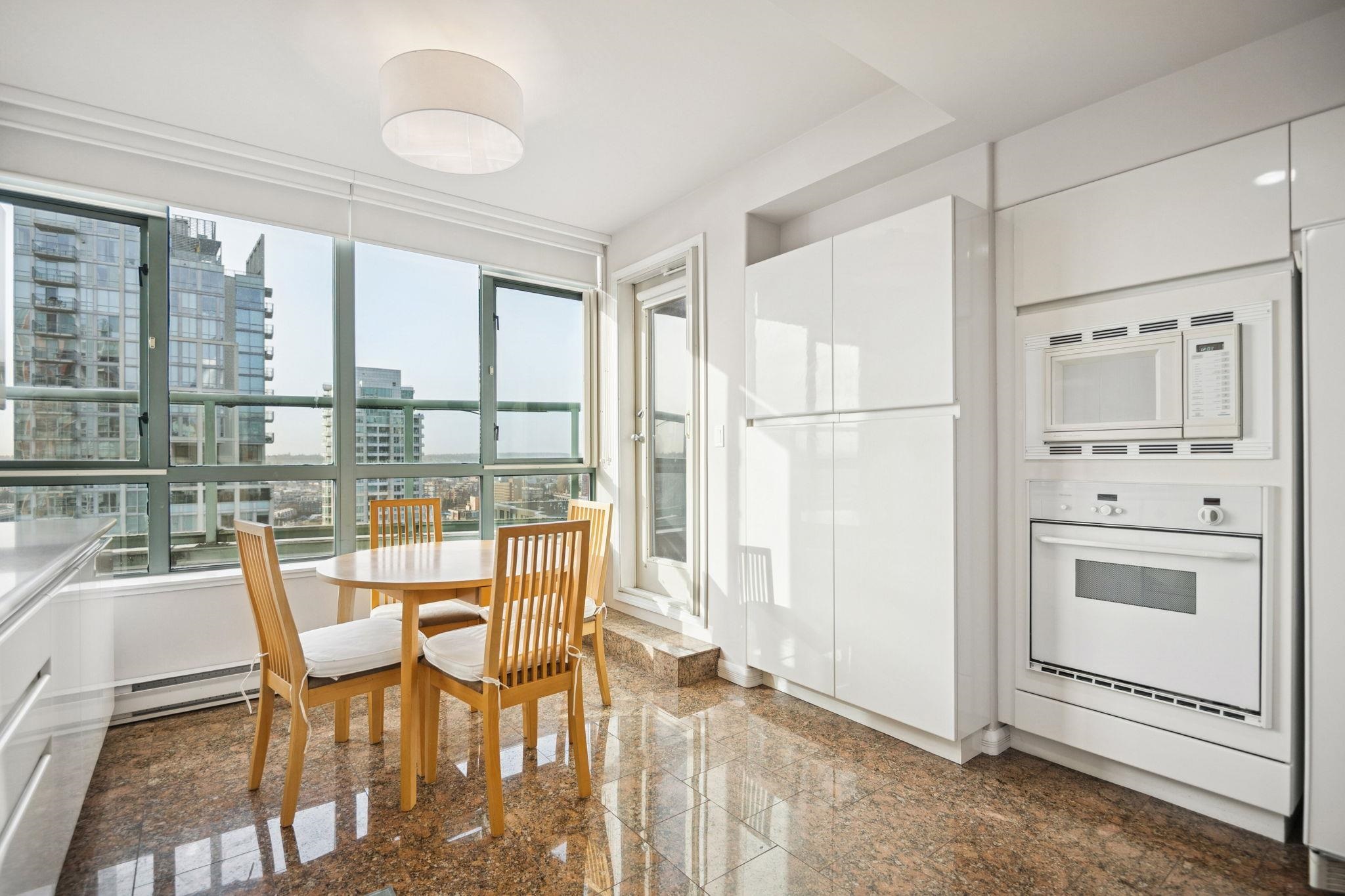 PH 3-4 1383 HOWE STREET Unit: PH 3-4