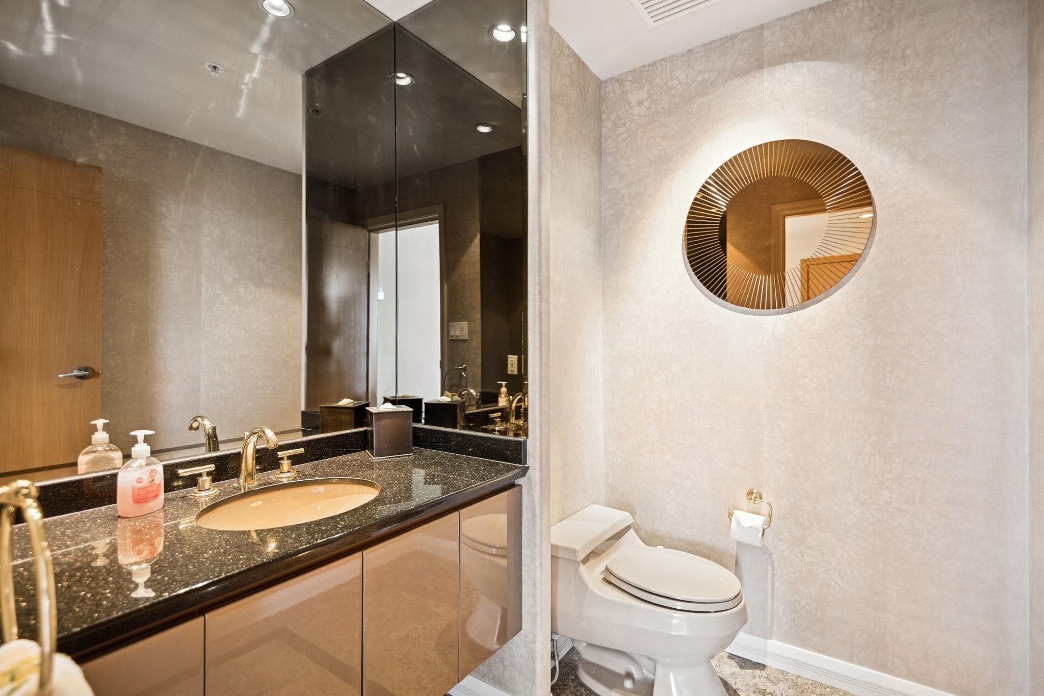 PH 3-4 1383 HOWE STREET Unit: PH 3-4