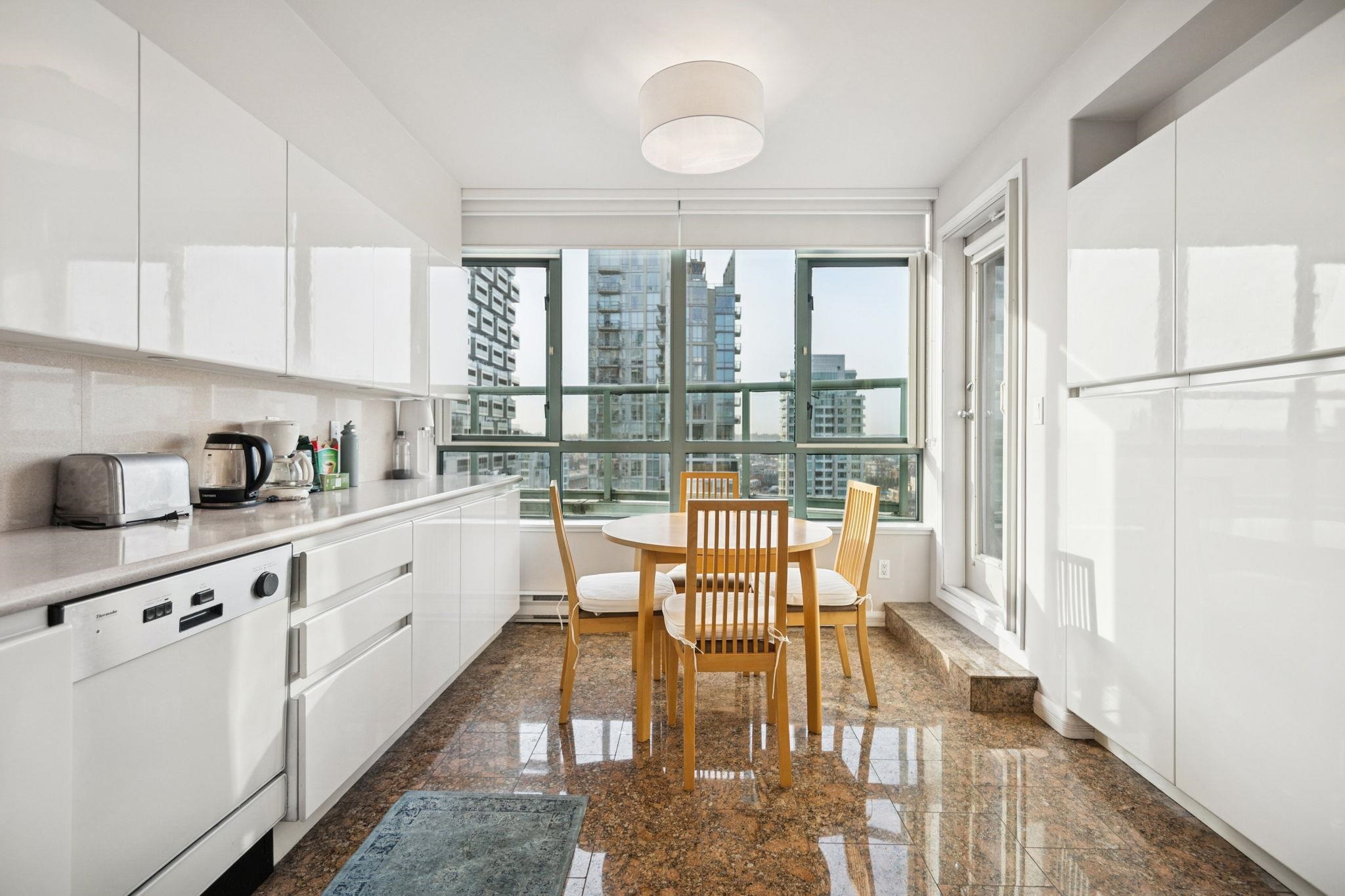 PH 3-4 1383 HOWE STREET Unit: PH 3-4