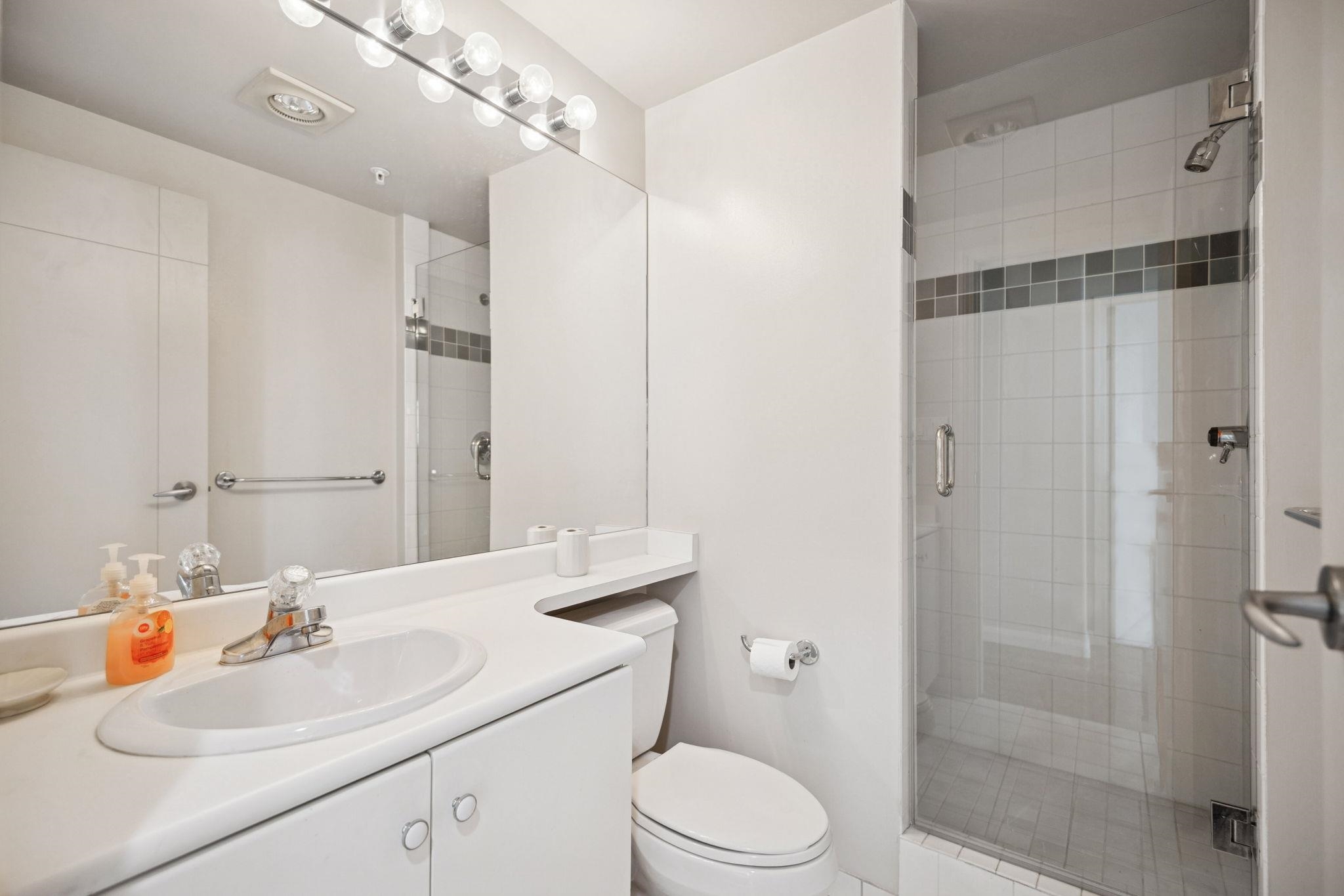 PH 3-4 1383 HOWE STREET Unit: PH 3-4