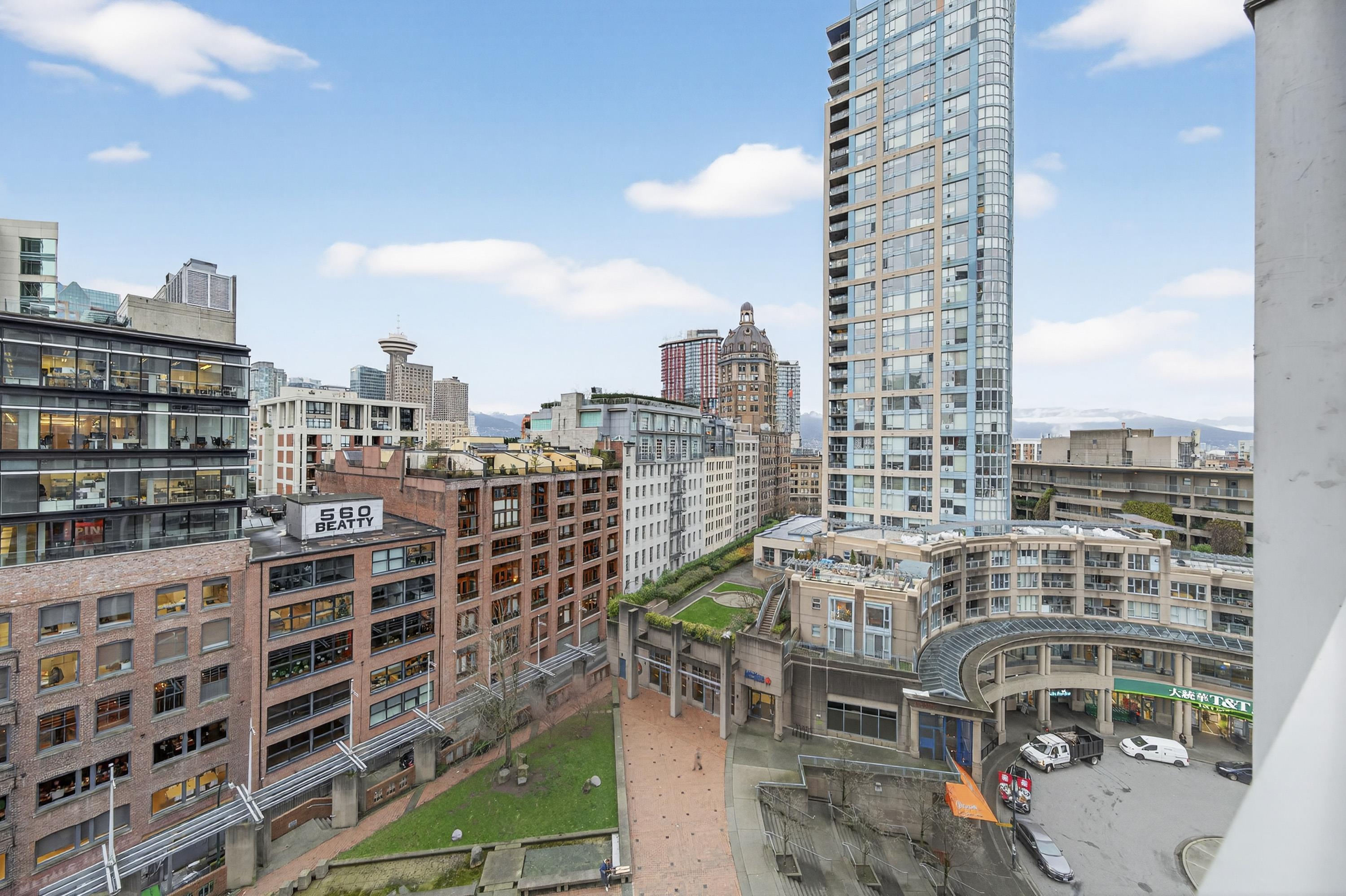 1202 188 KEEFER PLACE Unit: 1202