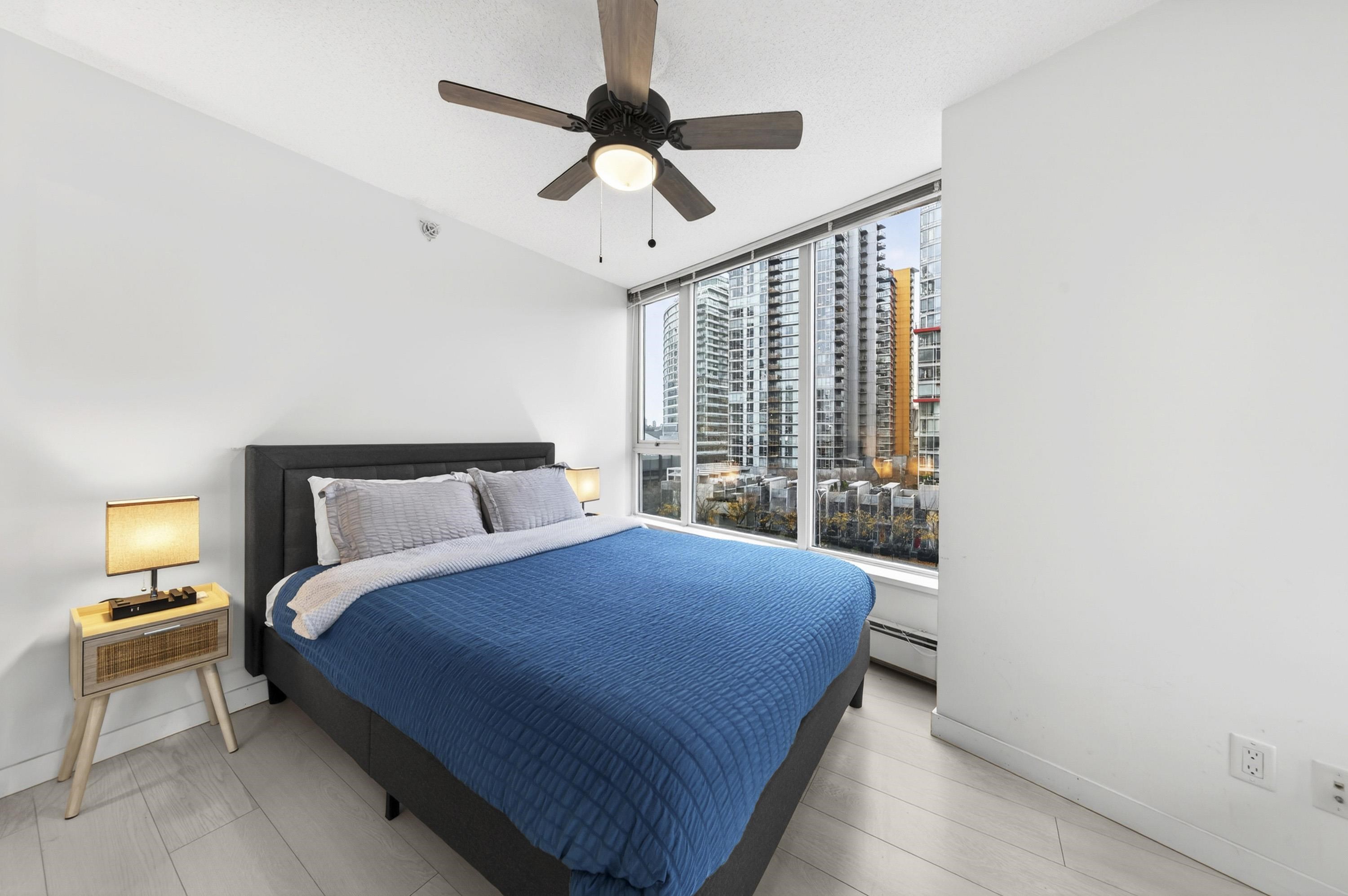 1202 188 KEEFER PLACE Unit: 1202