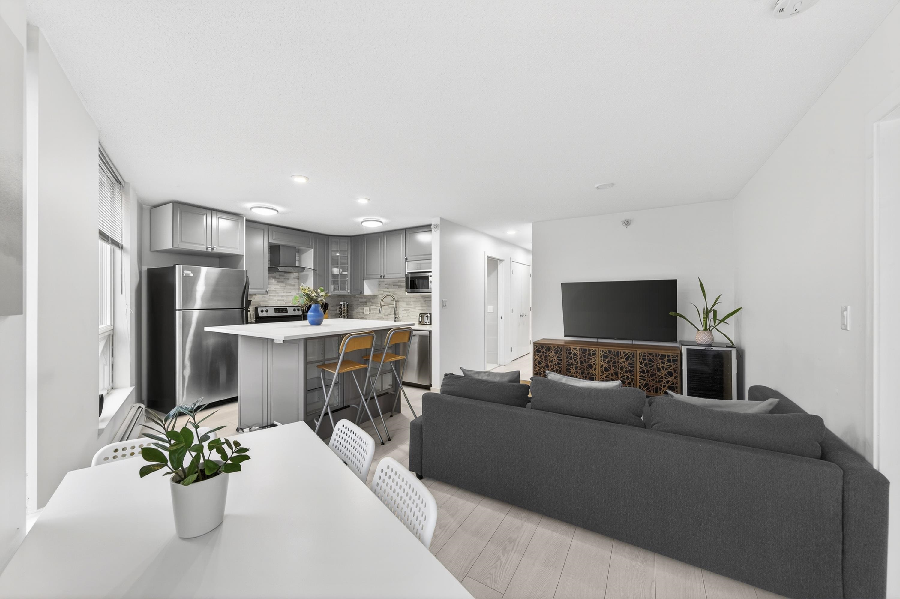 1202 188 KEEFER PLACE Unit: 1202