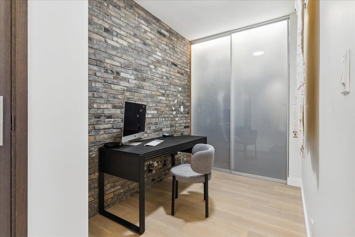 402 1477 W PENDER STREET Unit: 402