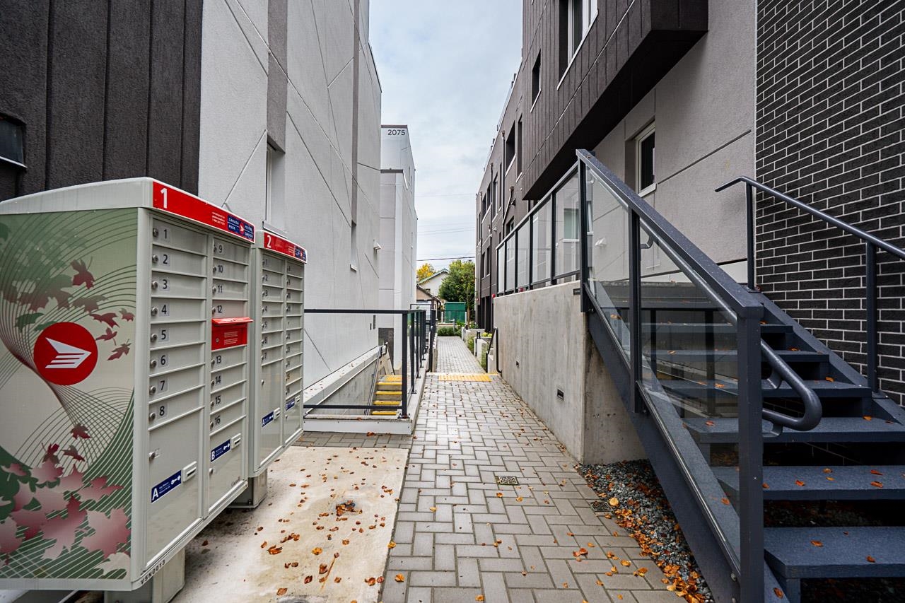 110 2085 E 1ST AVENUE Unit: 110