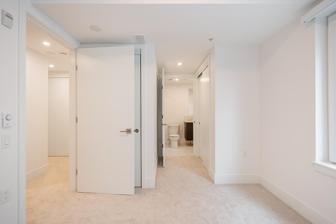 110 2085 E 1ST AVENUE Unit: 110