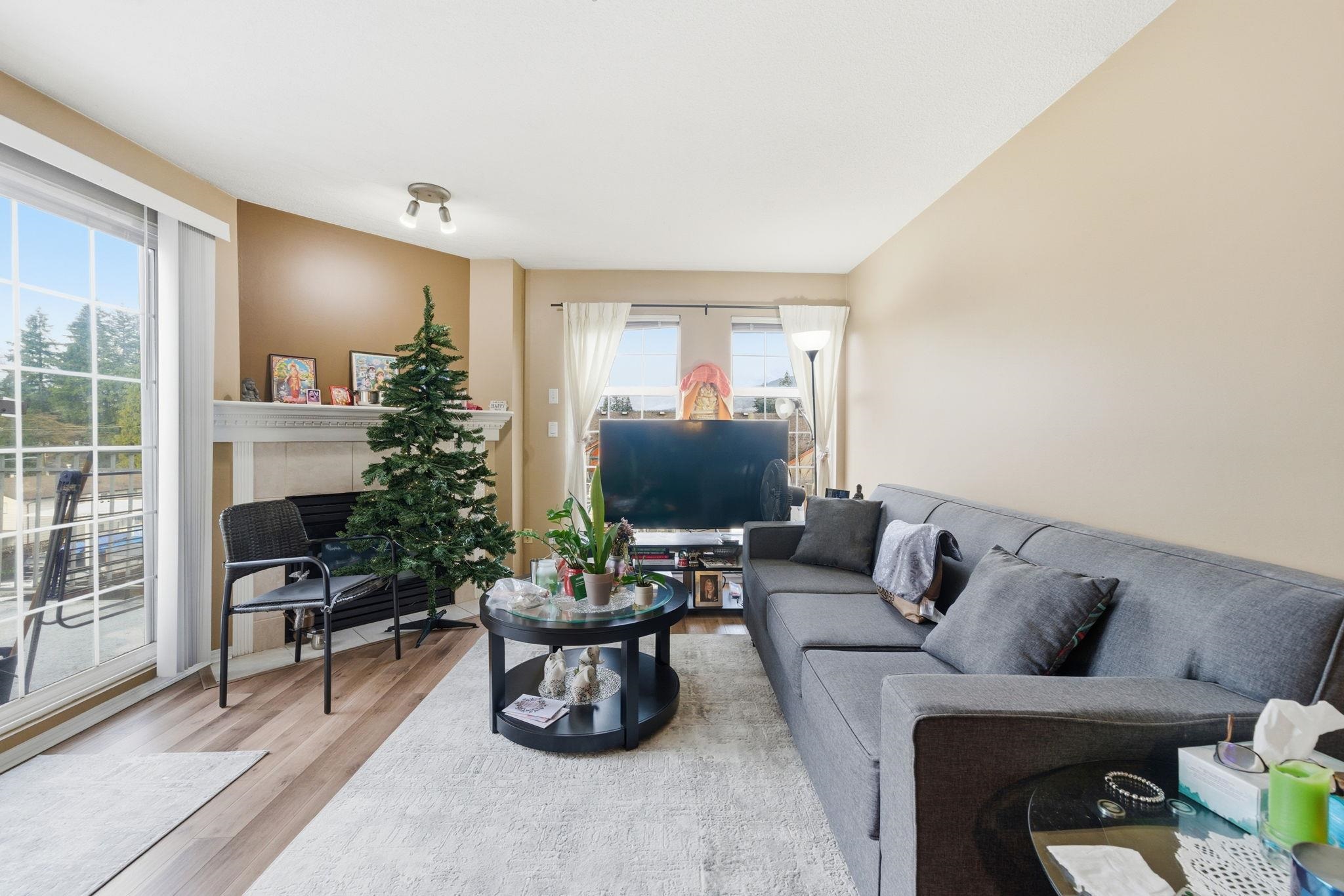 404 1655 GRANT AVENUE Unit: 404