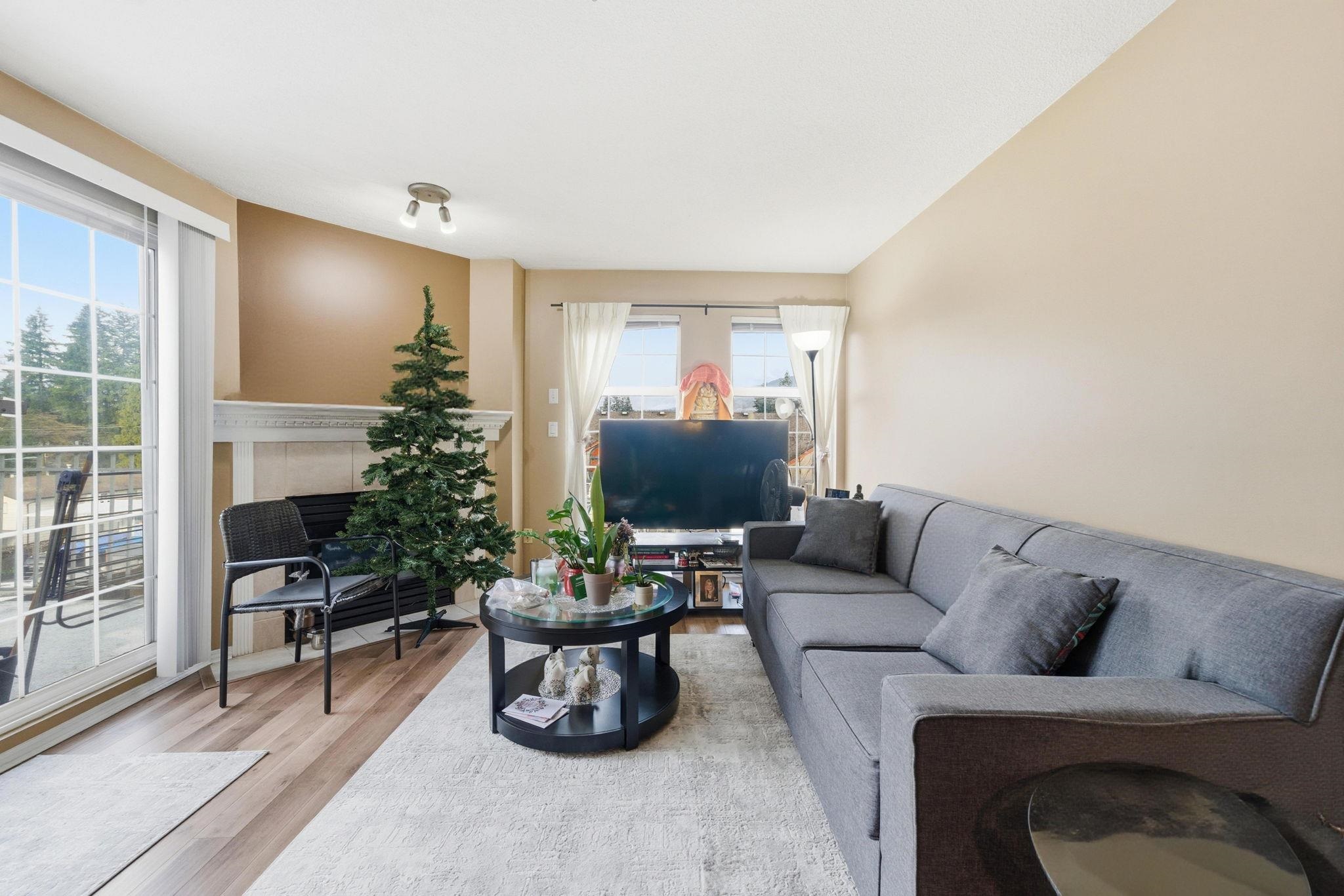 404 1655 GRANT AVENUE Unit: 404