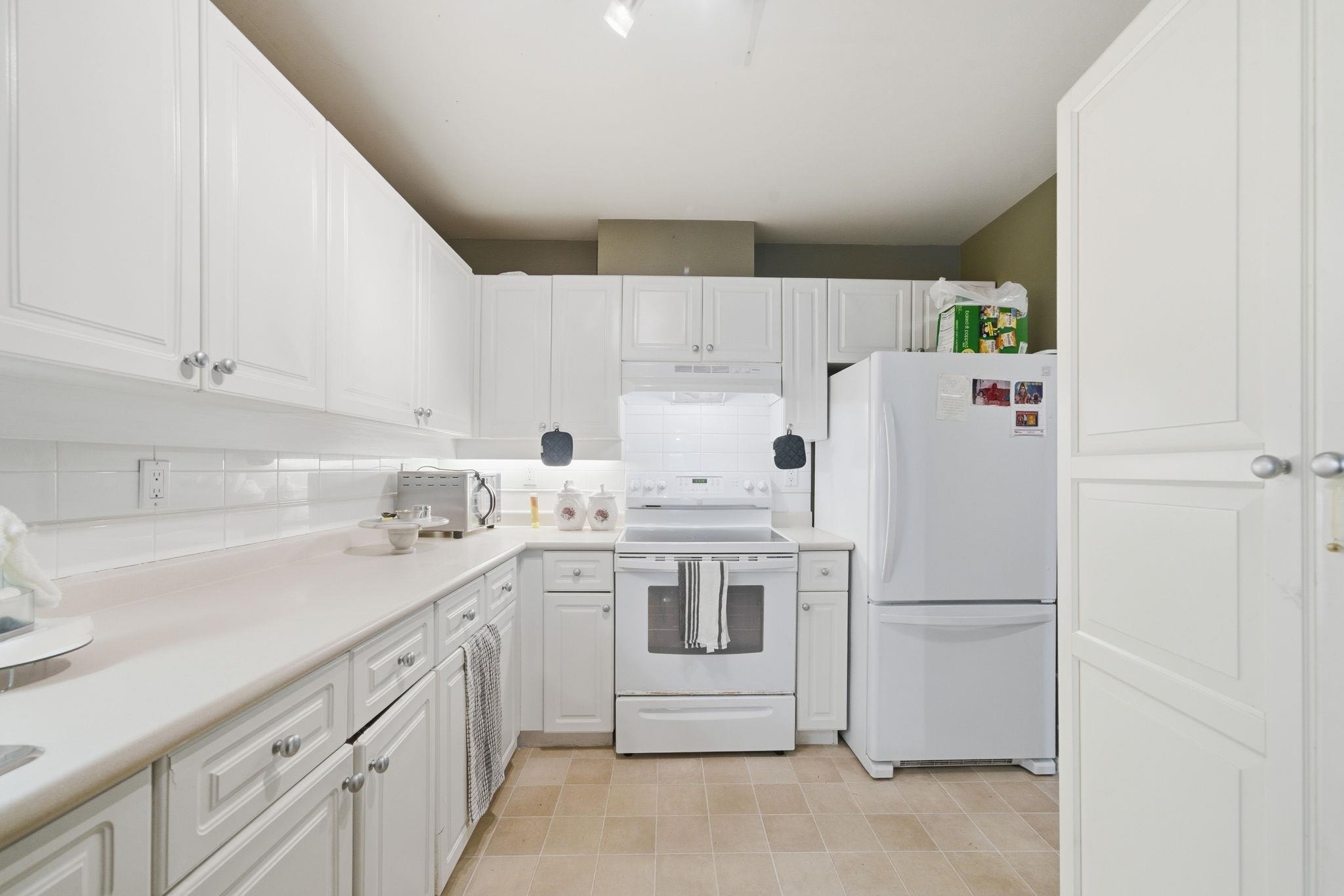 404 1655 GRANT AVENUE Unit: 404