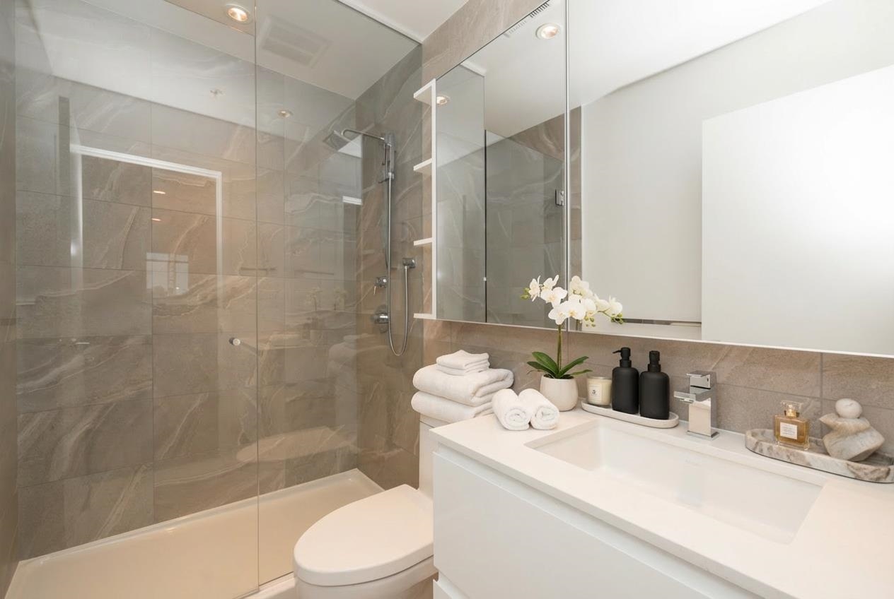 802 6200 MINORU BOULEVARD Unit: 802