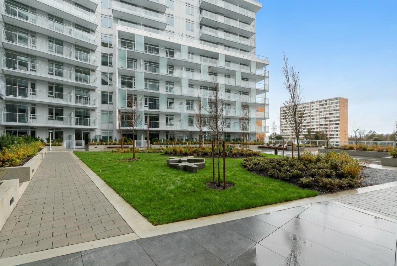 802 6200 MINORU BOULEVARD Unit: 802