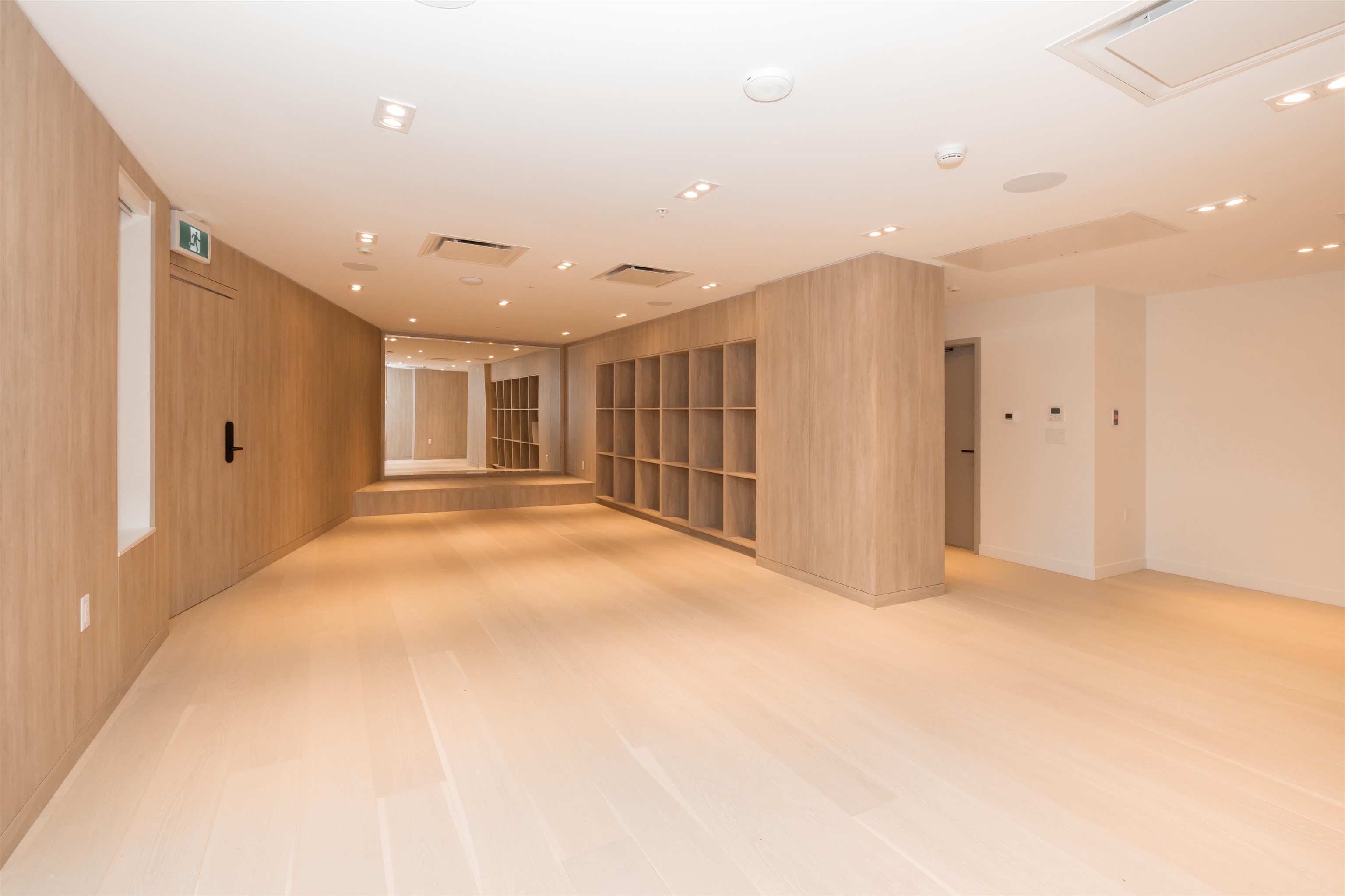 802 6200 MINORU BOULEVARD Unit: 802