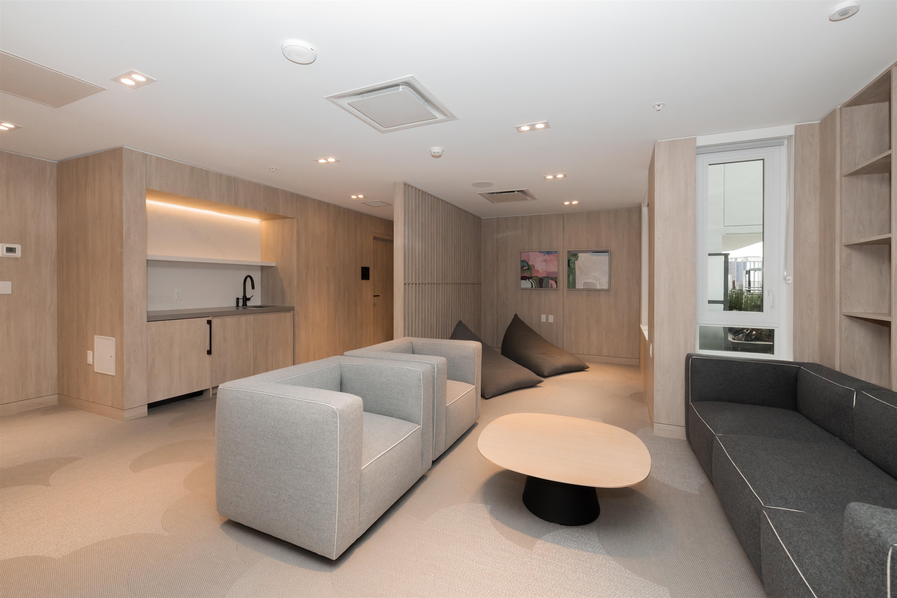 802 6200 MINORU BOULEVARD Unit: 802