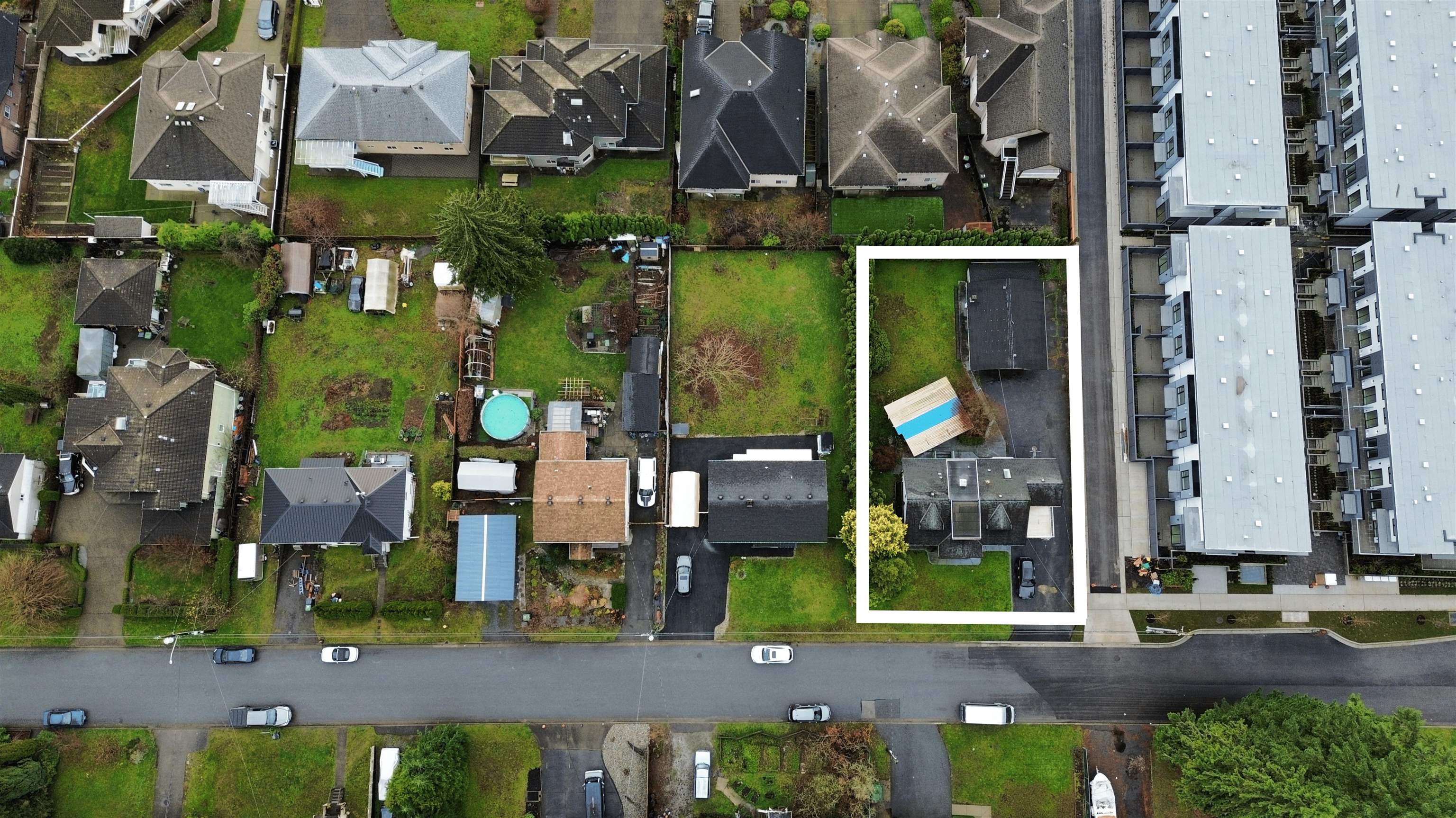 810 CATHERINE AVENUE