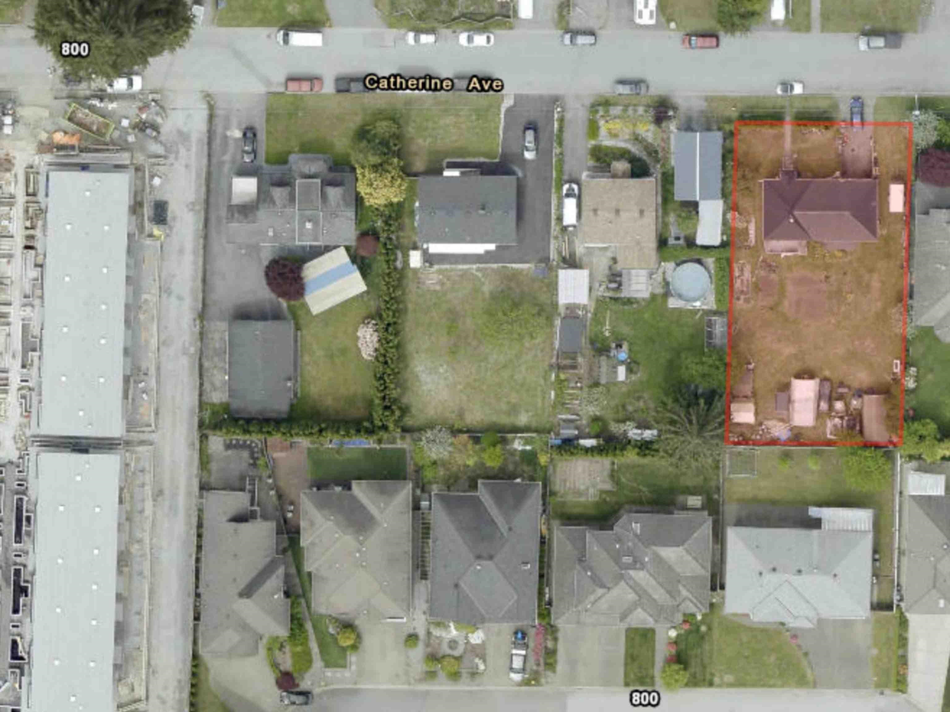 820 CATHERINE AVENUE