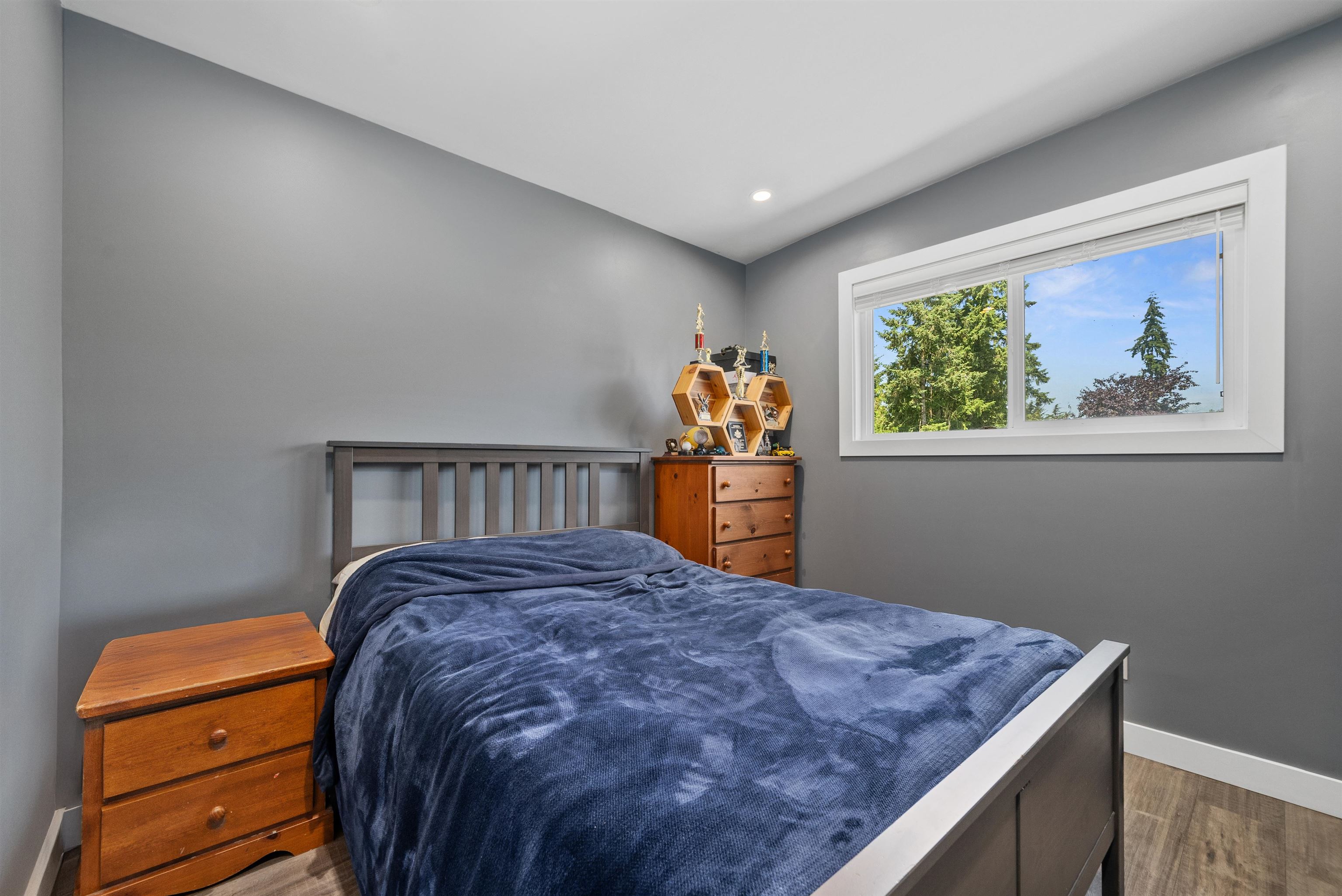 22580 HINCH CRESCENT