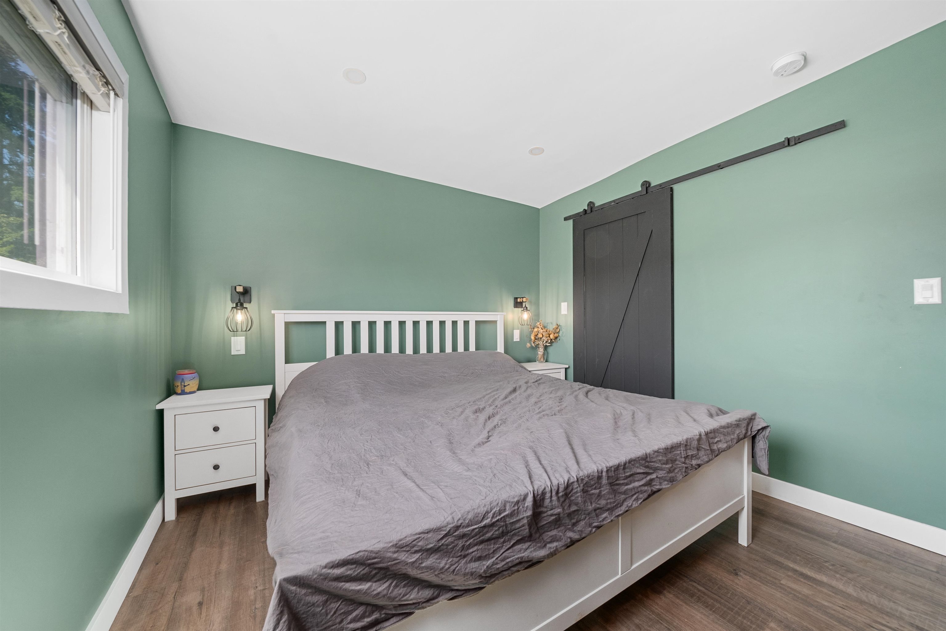 22580 HINCH CRESCENT