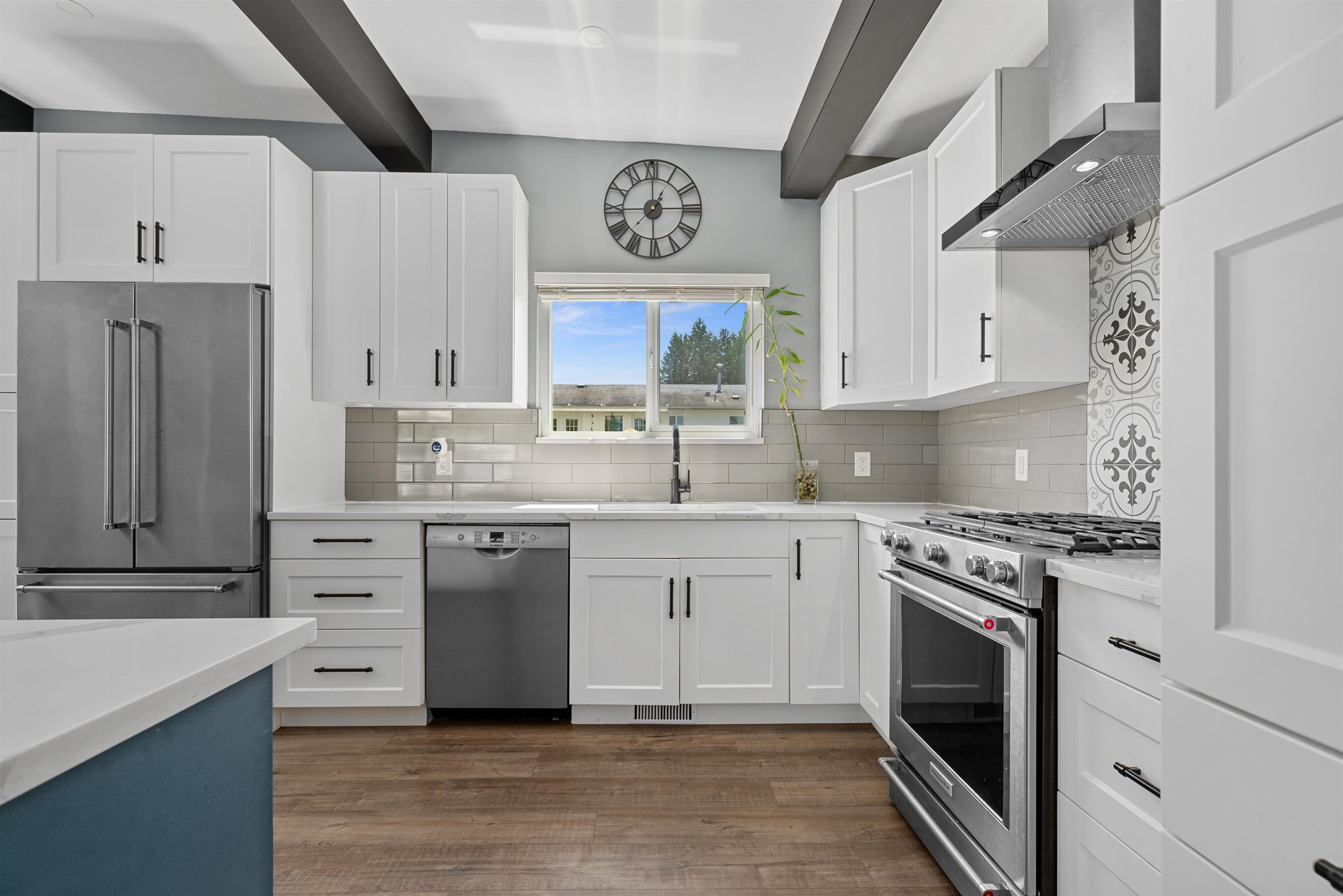 22580 HINCH CRESCENT