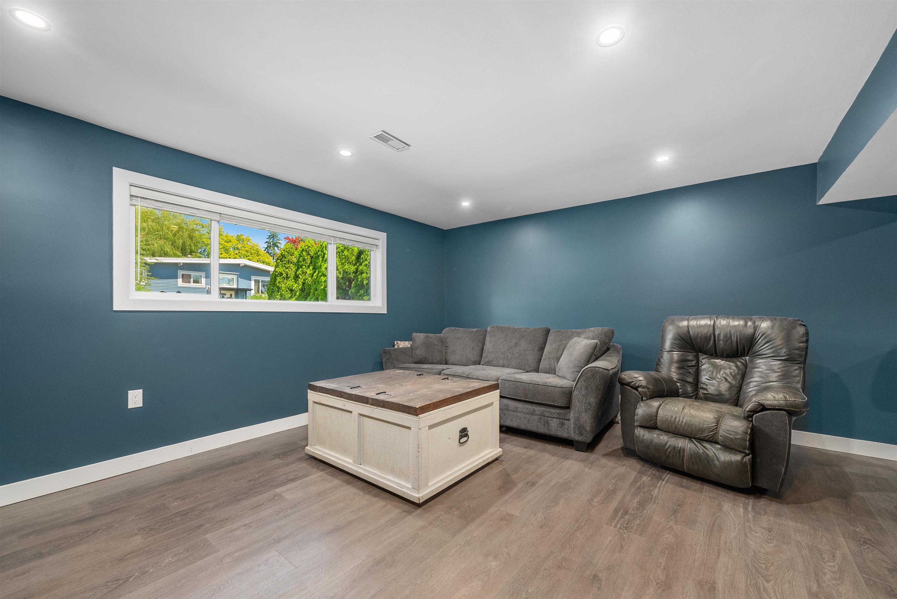 22580 HINCH CRESCENT