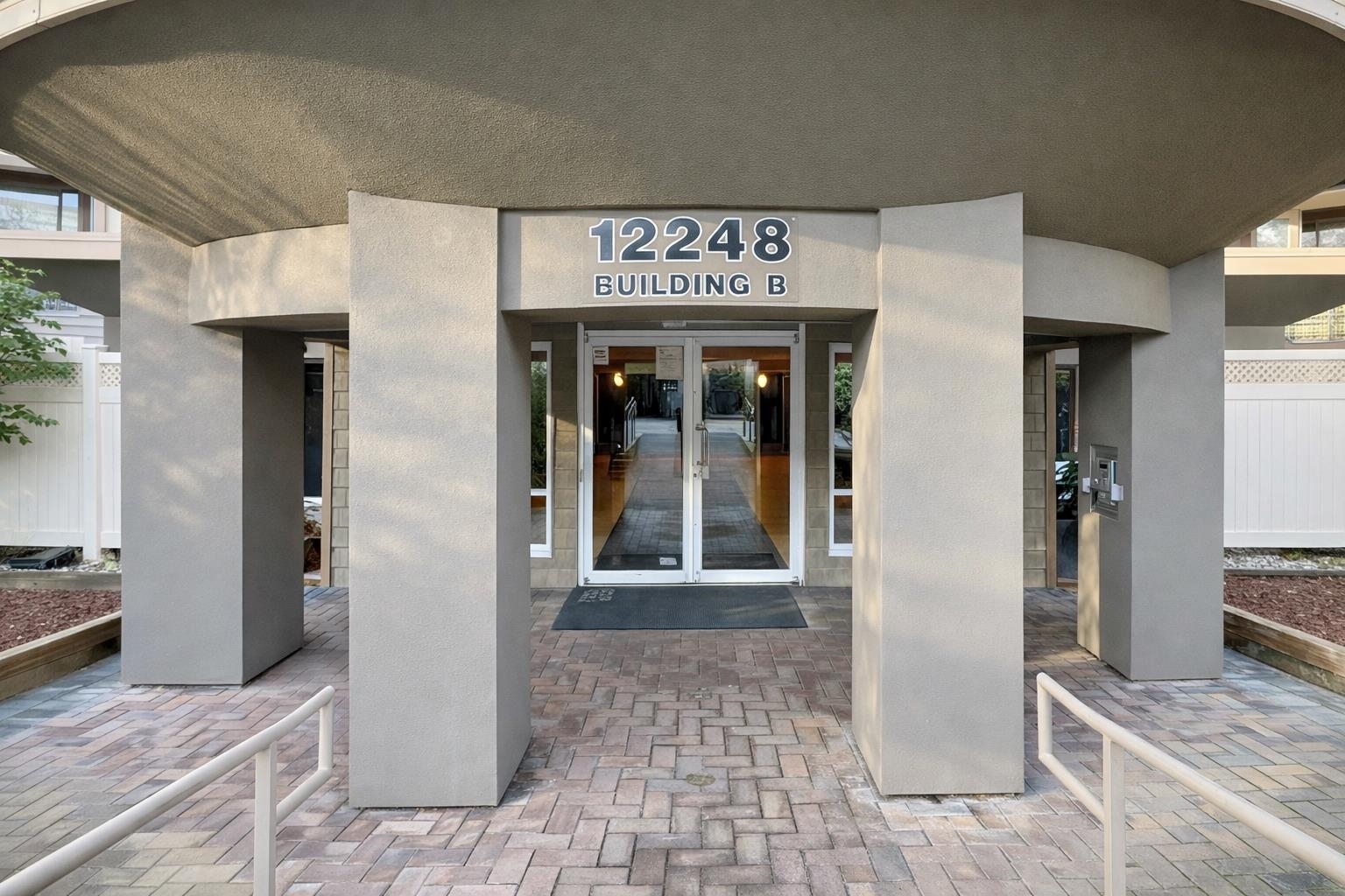 319 12488 224 STREET Unit: 319