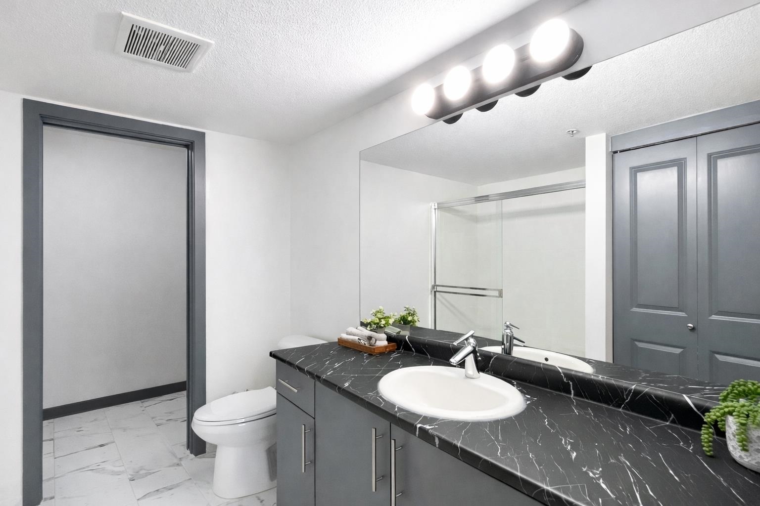 319 12488 224 STREET Unit: 319