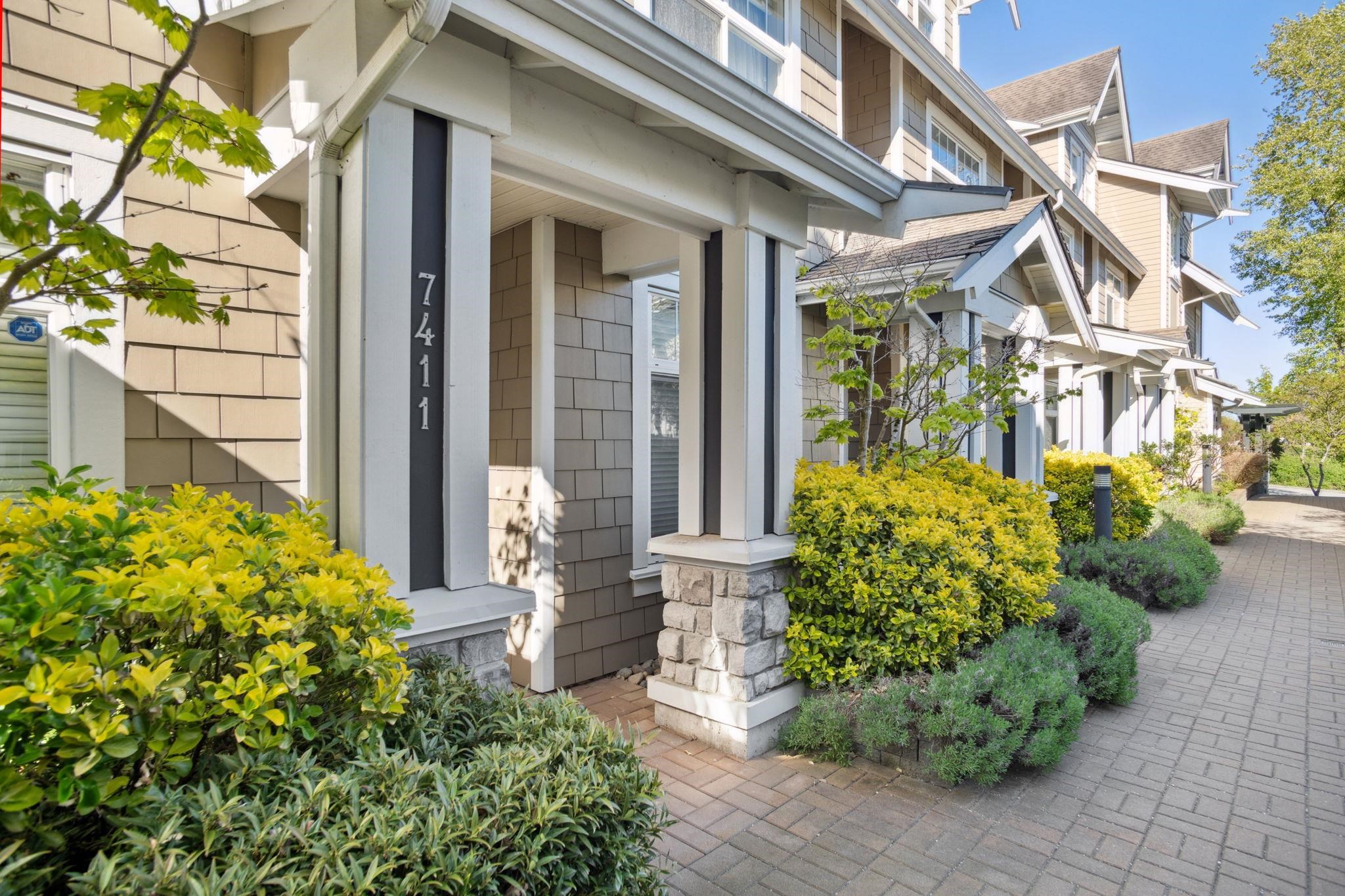 7411 COLUMBIA STREET