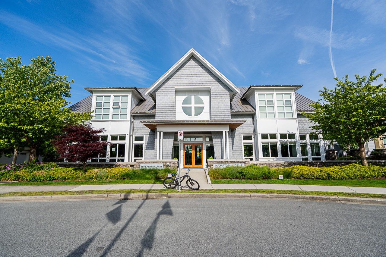 121 5551 ADMIRAL WAY Unit: 121