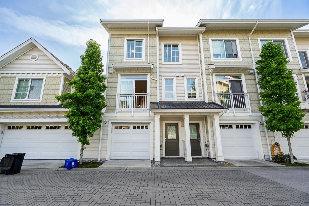 121 5551 ADMIRAL WAY Unit: 121