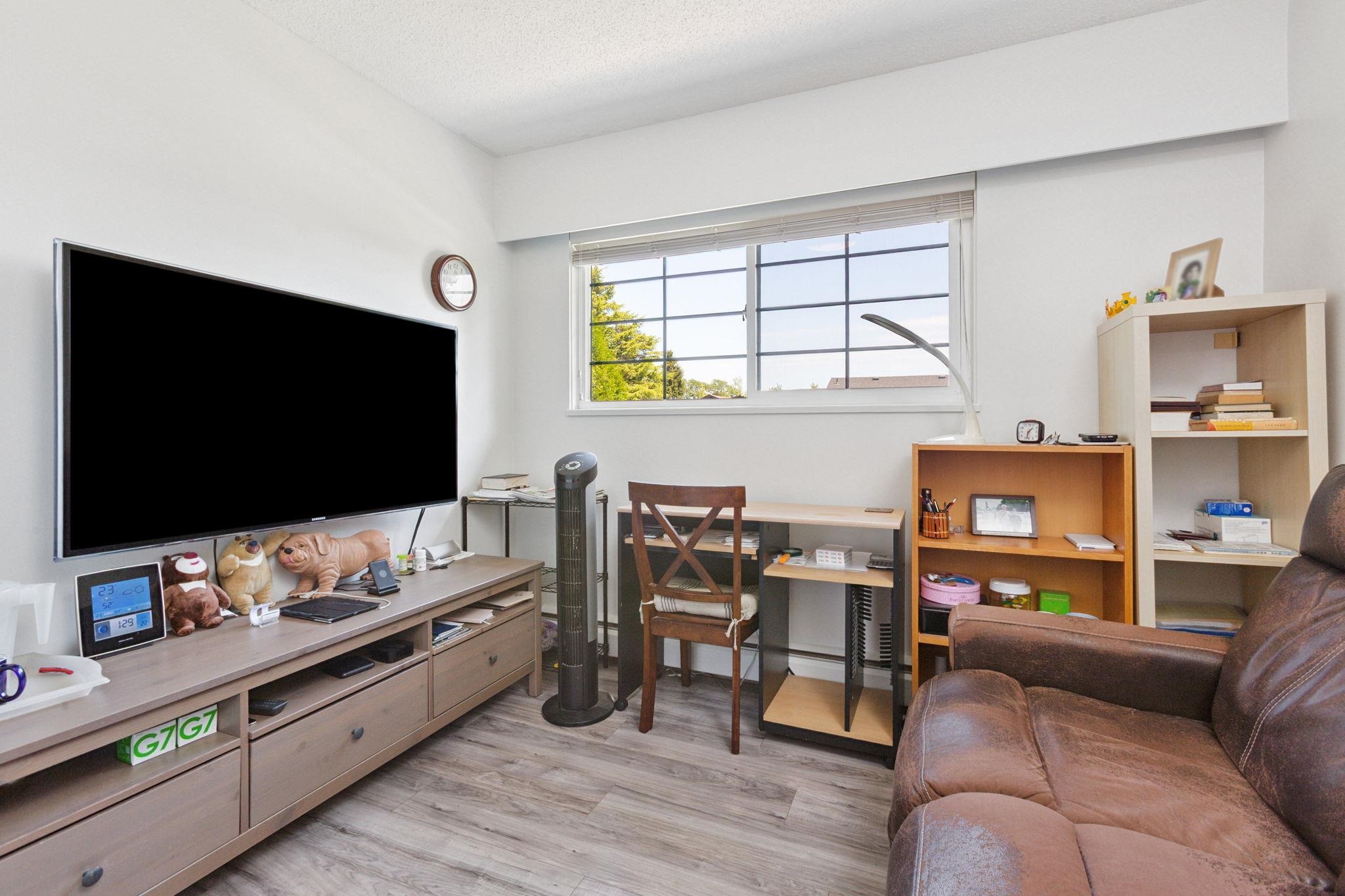 10220 FRESHWATER DRIVE