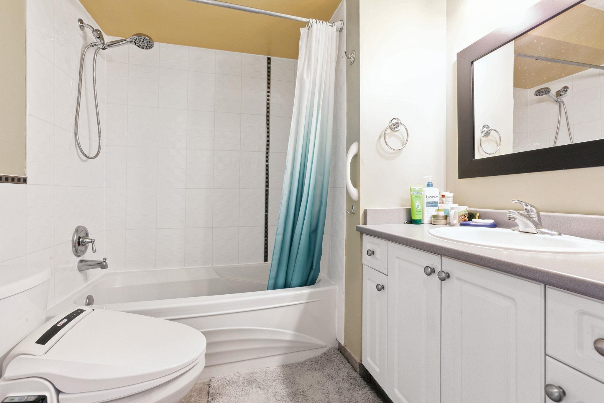 10220 FRESHWATER DRIVE