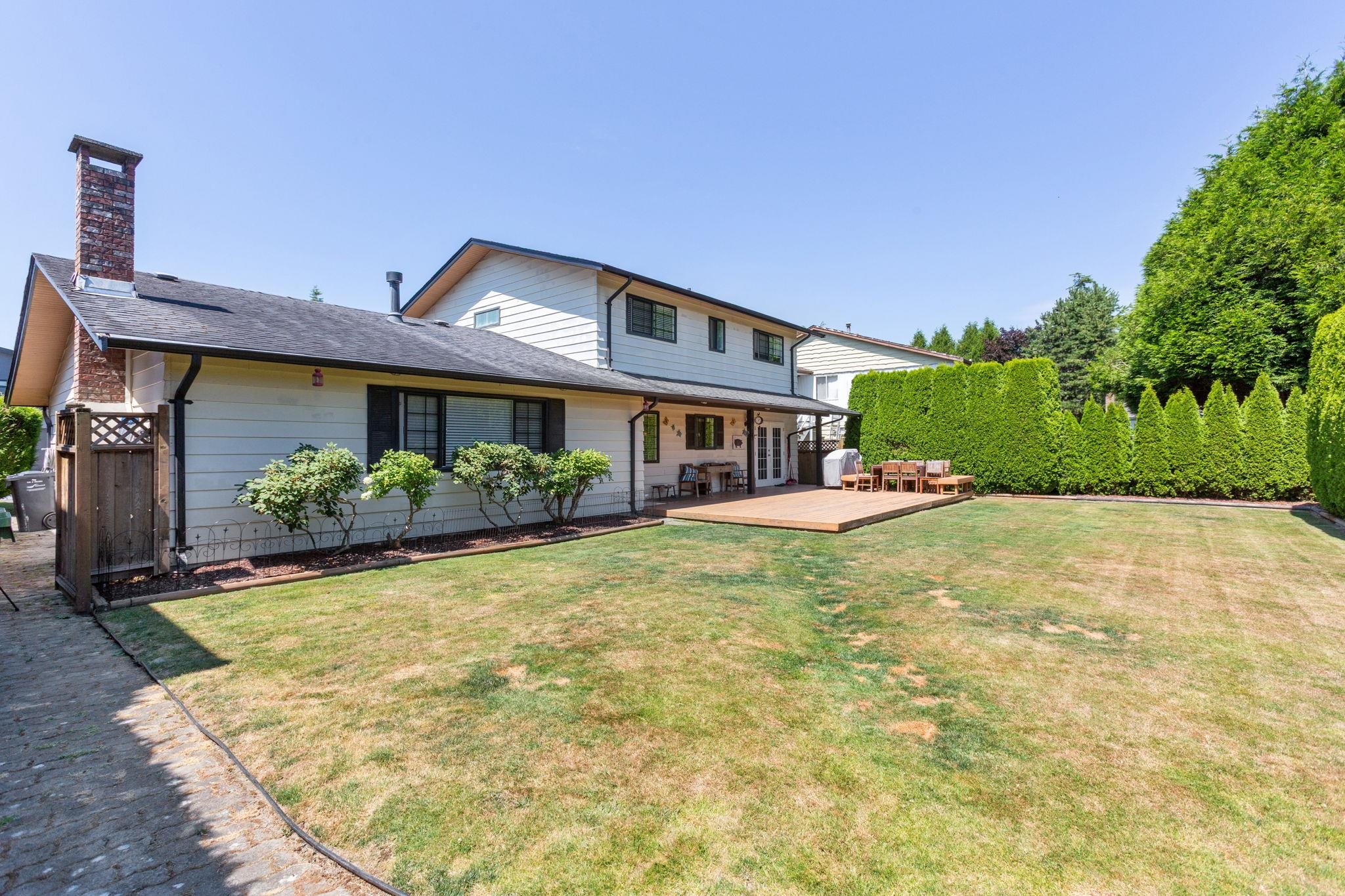 10220 FRESHWATER DRIVE