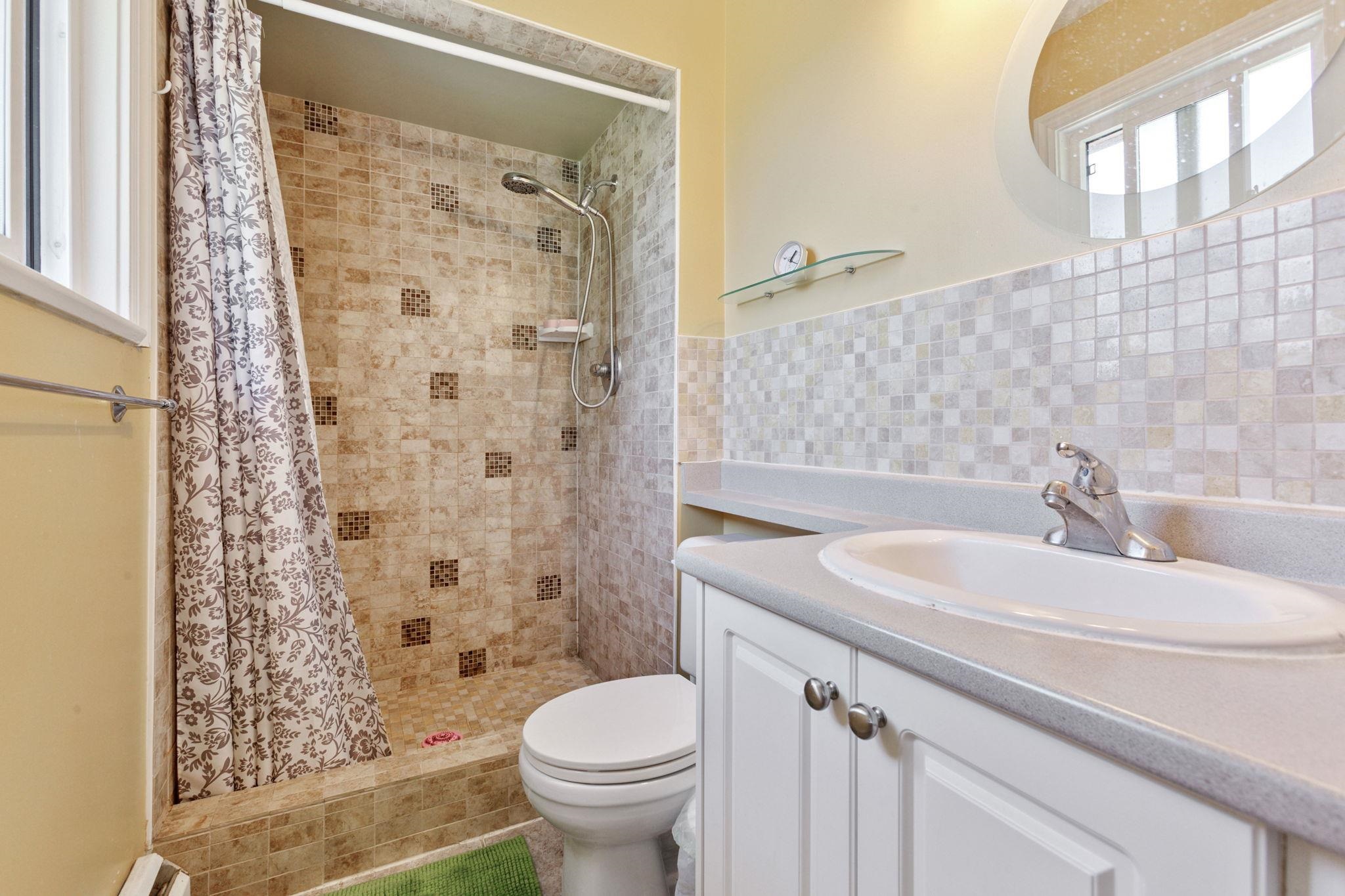 10220 FRESHWATER DRIVE