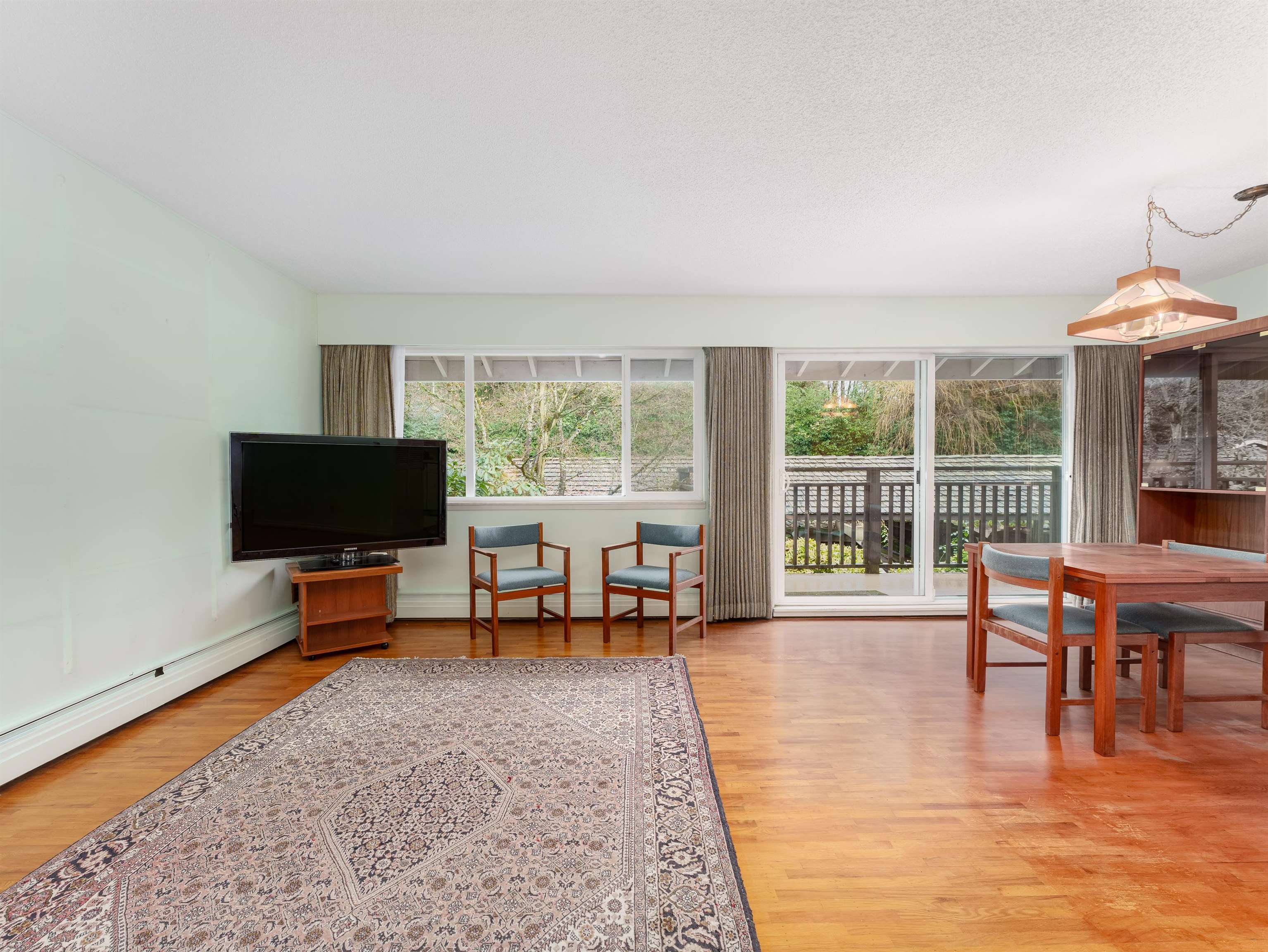 308 555 W 28TH STREET Unit: 308