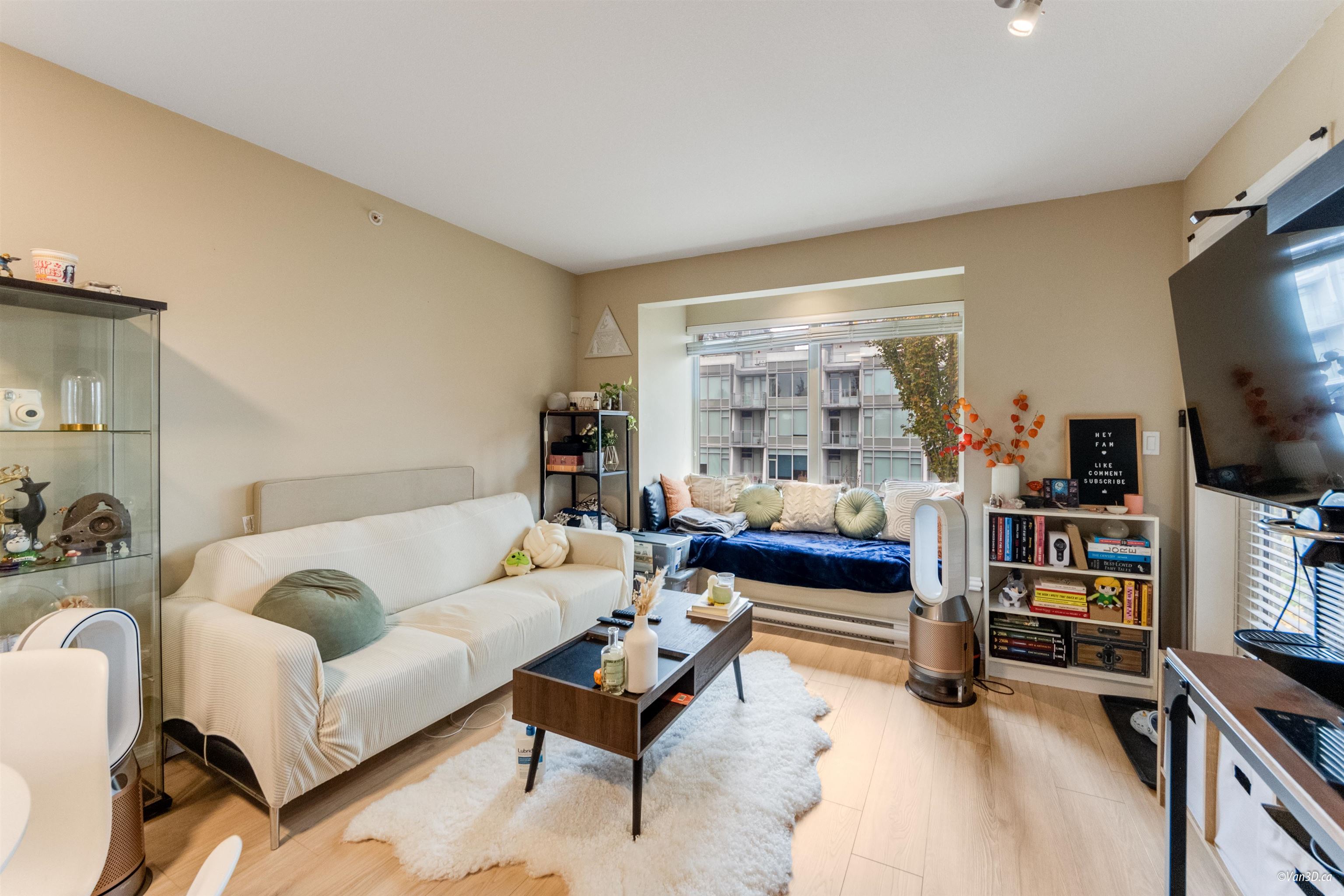 307 5000 IMPERIAL STREET Unit: 307