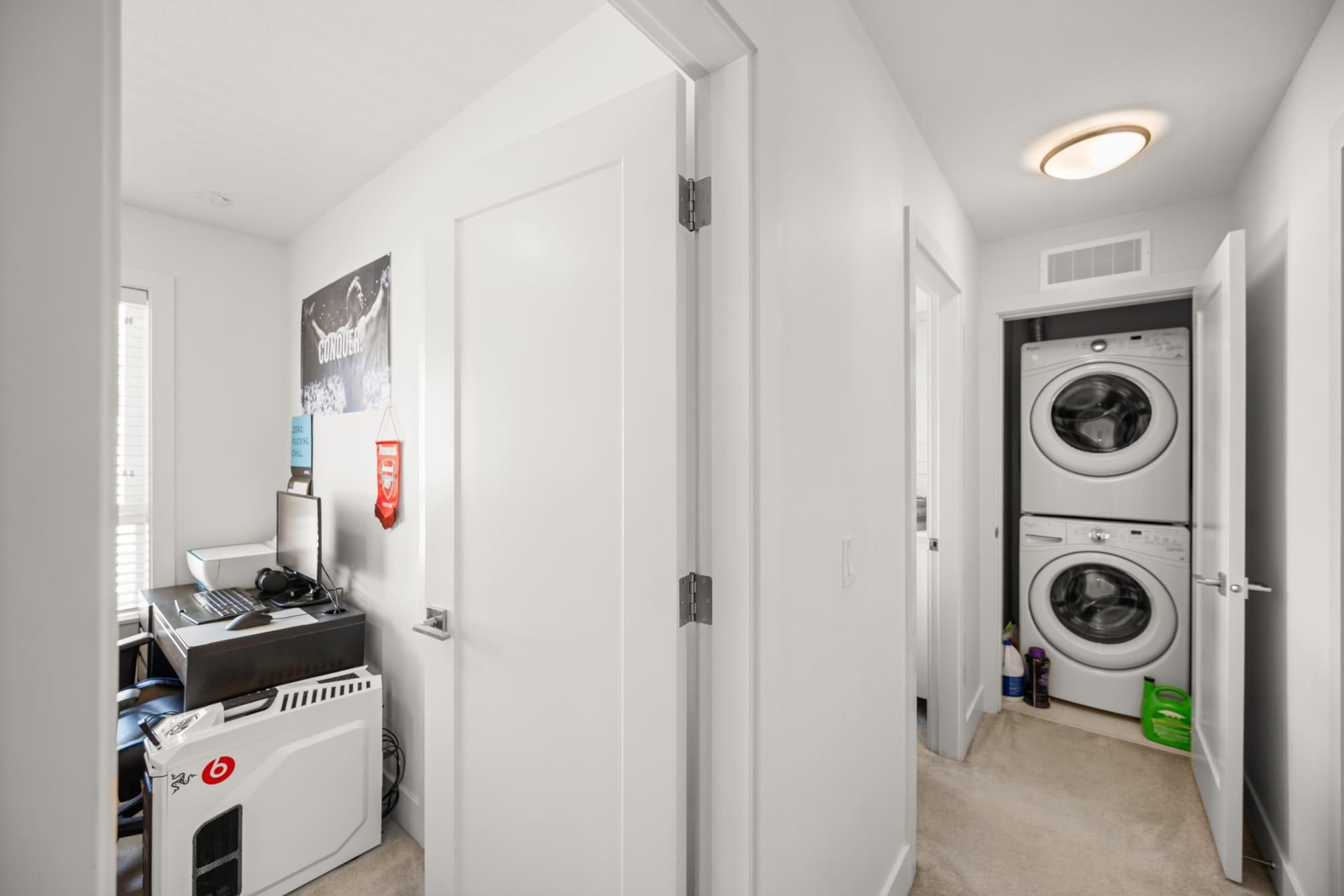 75 9718 161A STREET Unit: 75